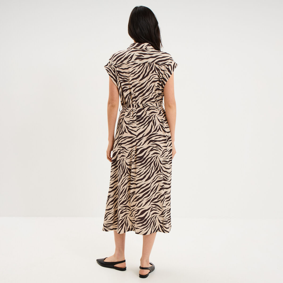 Robe chemise longue taille ajustable beige clair femme