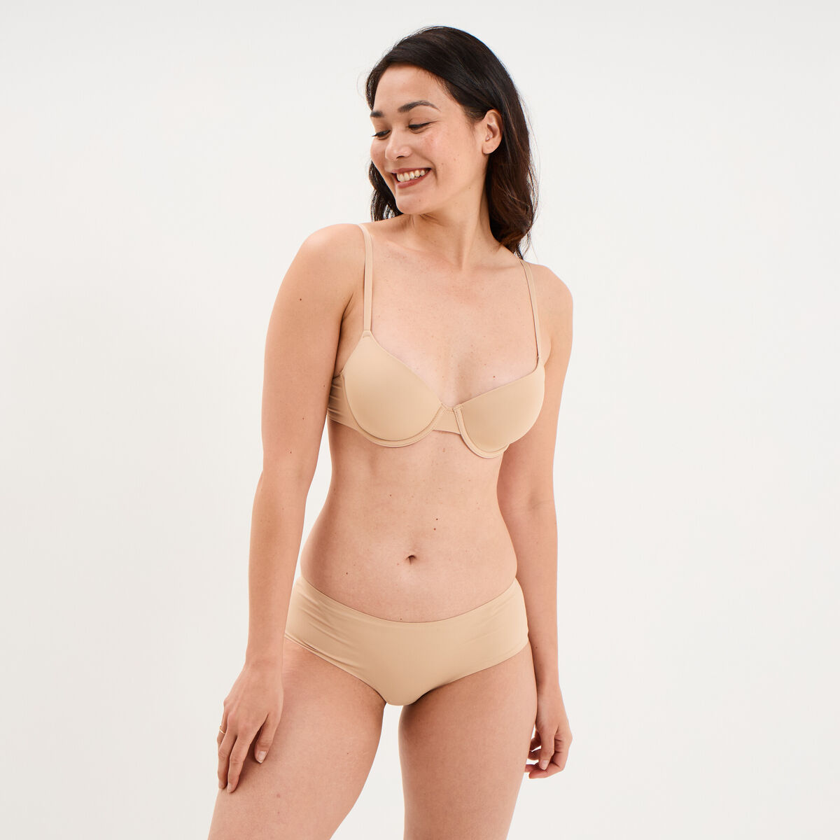 Shorty microfibre sans coutures beige femme