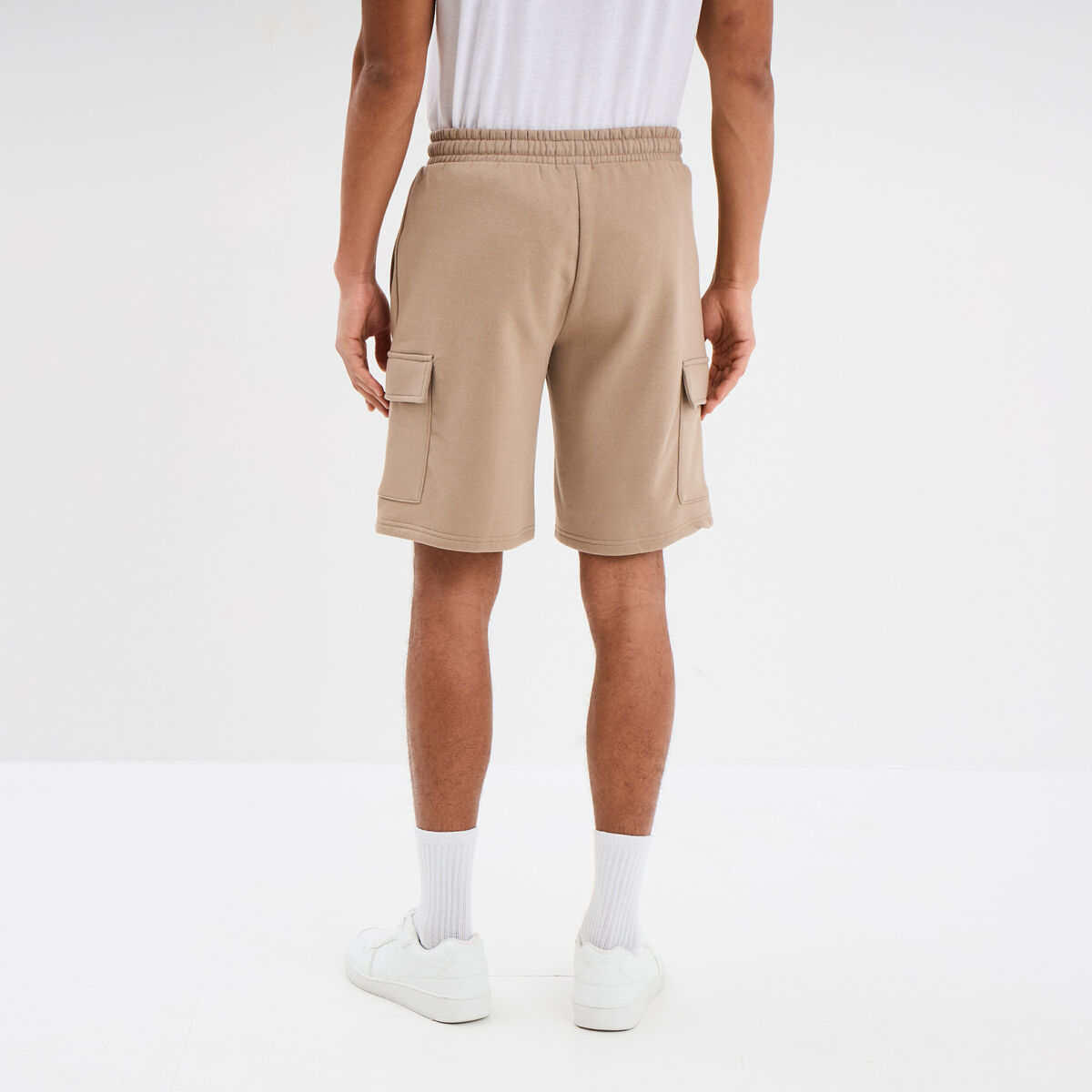 Bermuda cargo molleton taille &eacute;lastiqu&eacute;e taupe homme