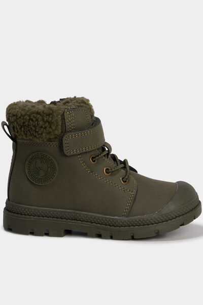 Boots crant&eacute;es doublure effet polaire vert kaki gar&ccedil;on