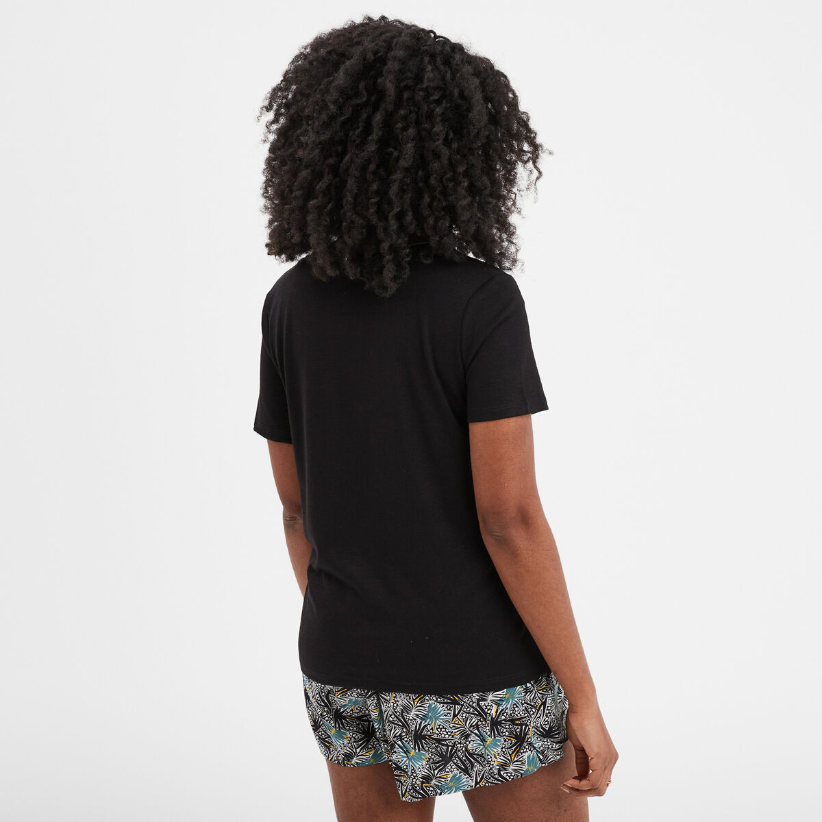 T-shirt col en V manches courtes noir femme