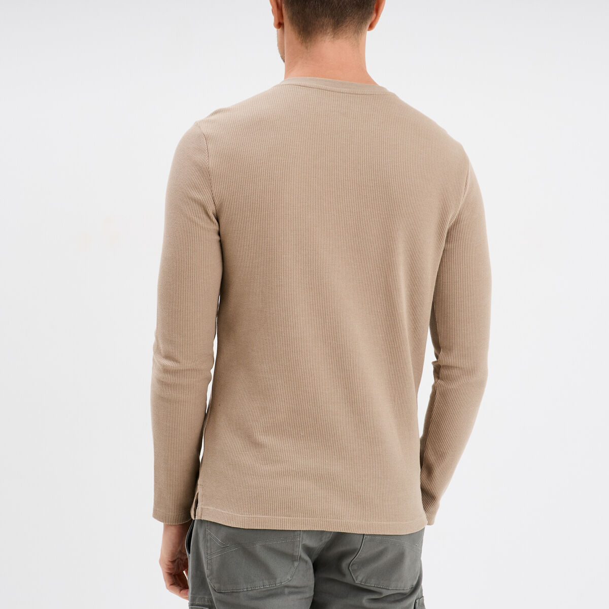 T-shirt col tunisien 1 poche Trappeur taupe homme