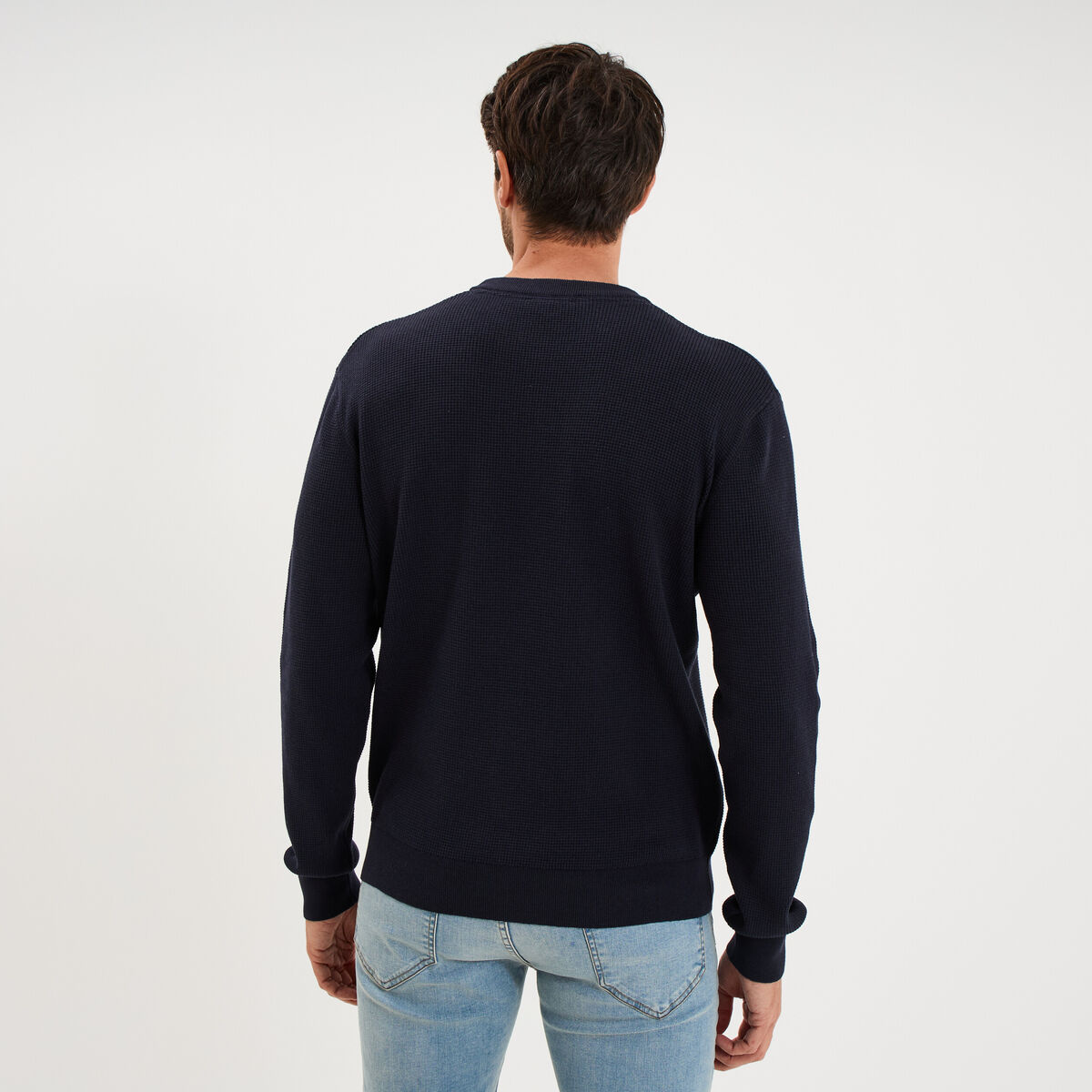 Pull en maille textur&eacute;e col rond bleu marine homme