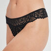 String en dentelle noir femme