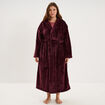 Peignoir velours long &agrave; capuche prune femme grande taille