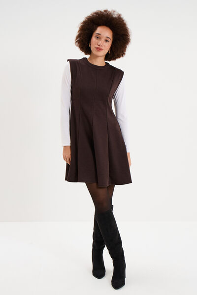 Robe courte trap&egrave;ze sans manches marron fonc&eacute; femme
