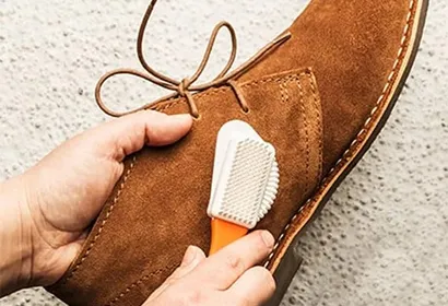 Comment nettoyer des chaussures en daim ?