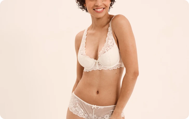 Haut de maillot en triangle