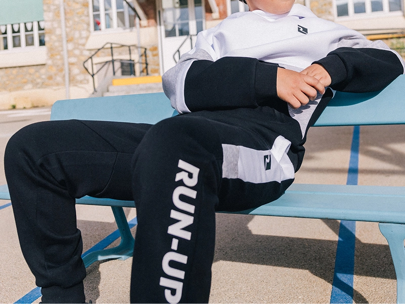 l'ensemble jogging garçon la pièce phare pour bouger