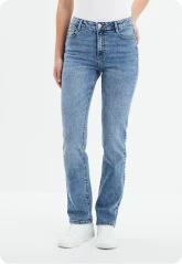 jeans straight
