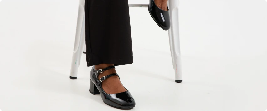 pieds fin femme