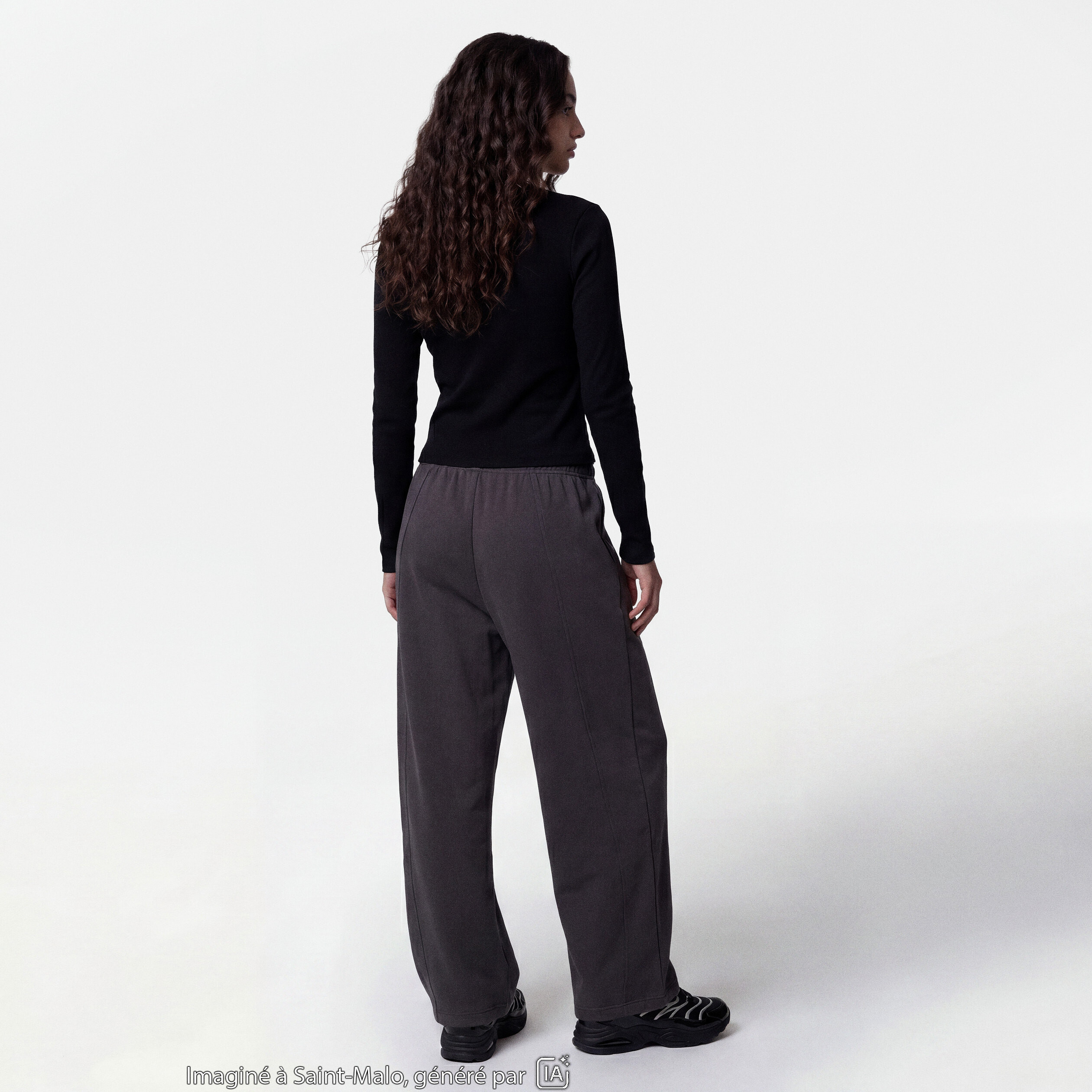 Jogging coupe ample taille standard gris