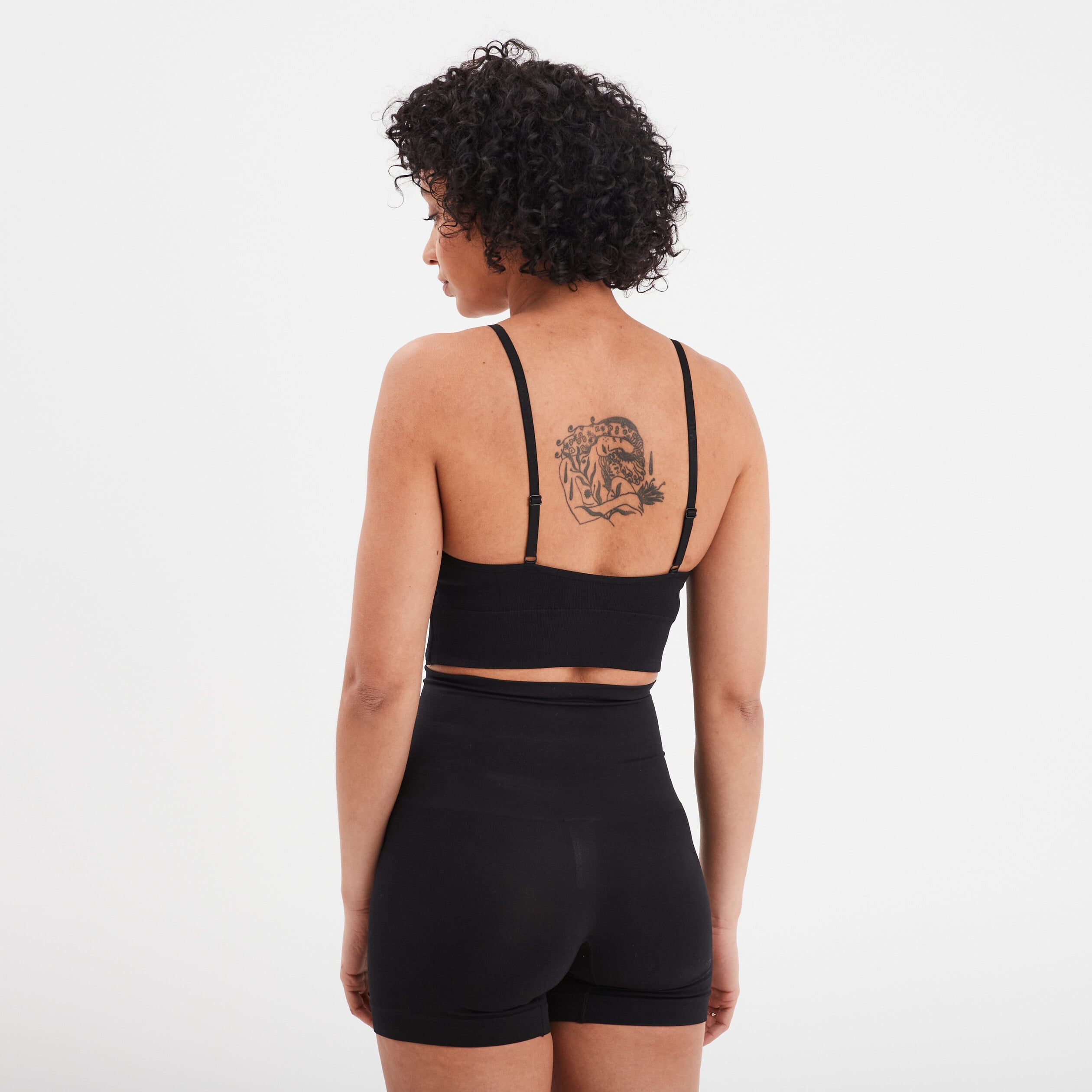 Brassi&egrave;re c&ocirc;tel&eacute;e padd&eacute;e sans armature noir femme