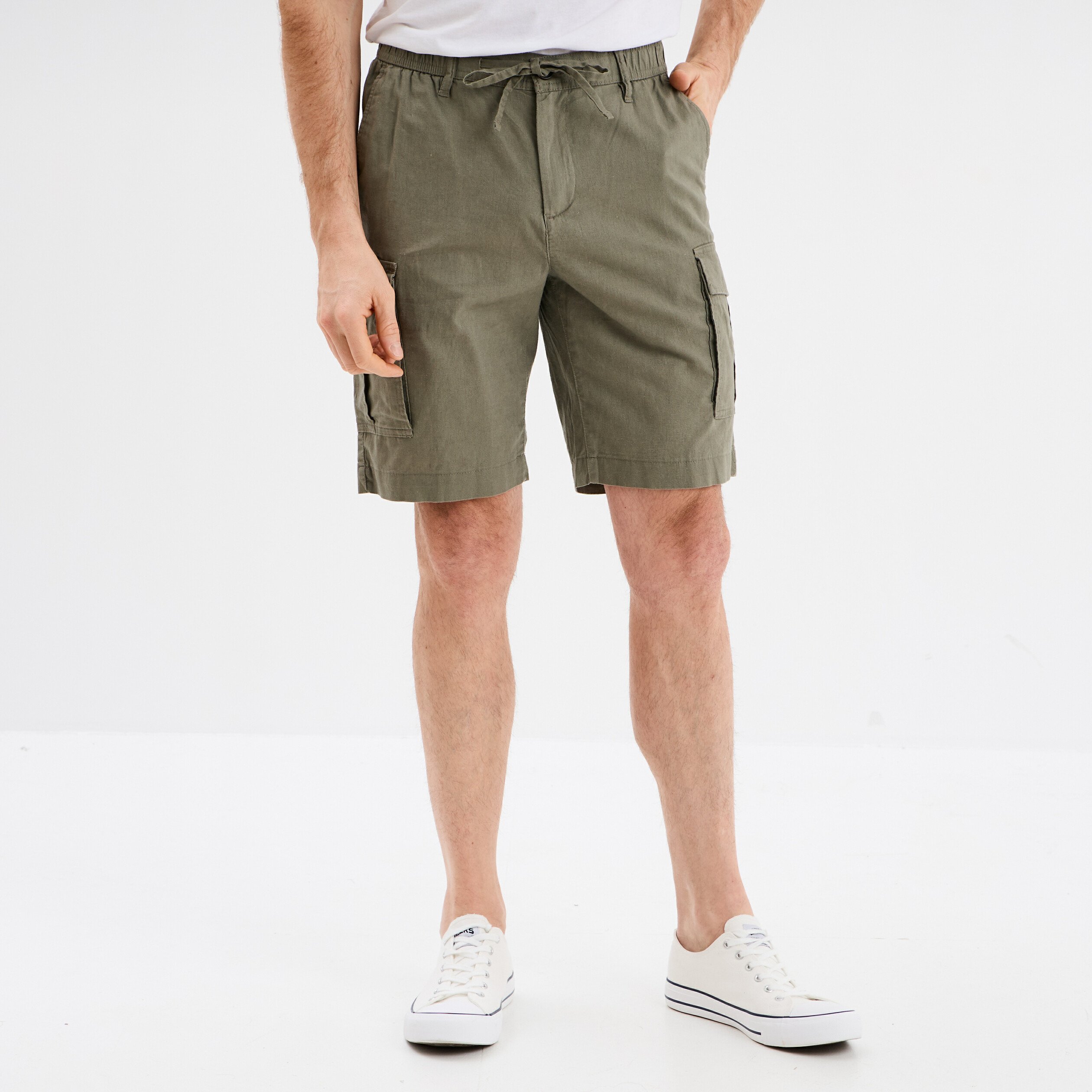 Bermuda cargo en lin mélangé vert kaki homme