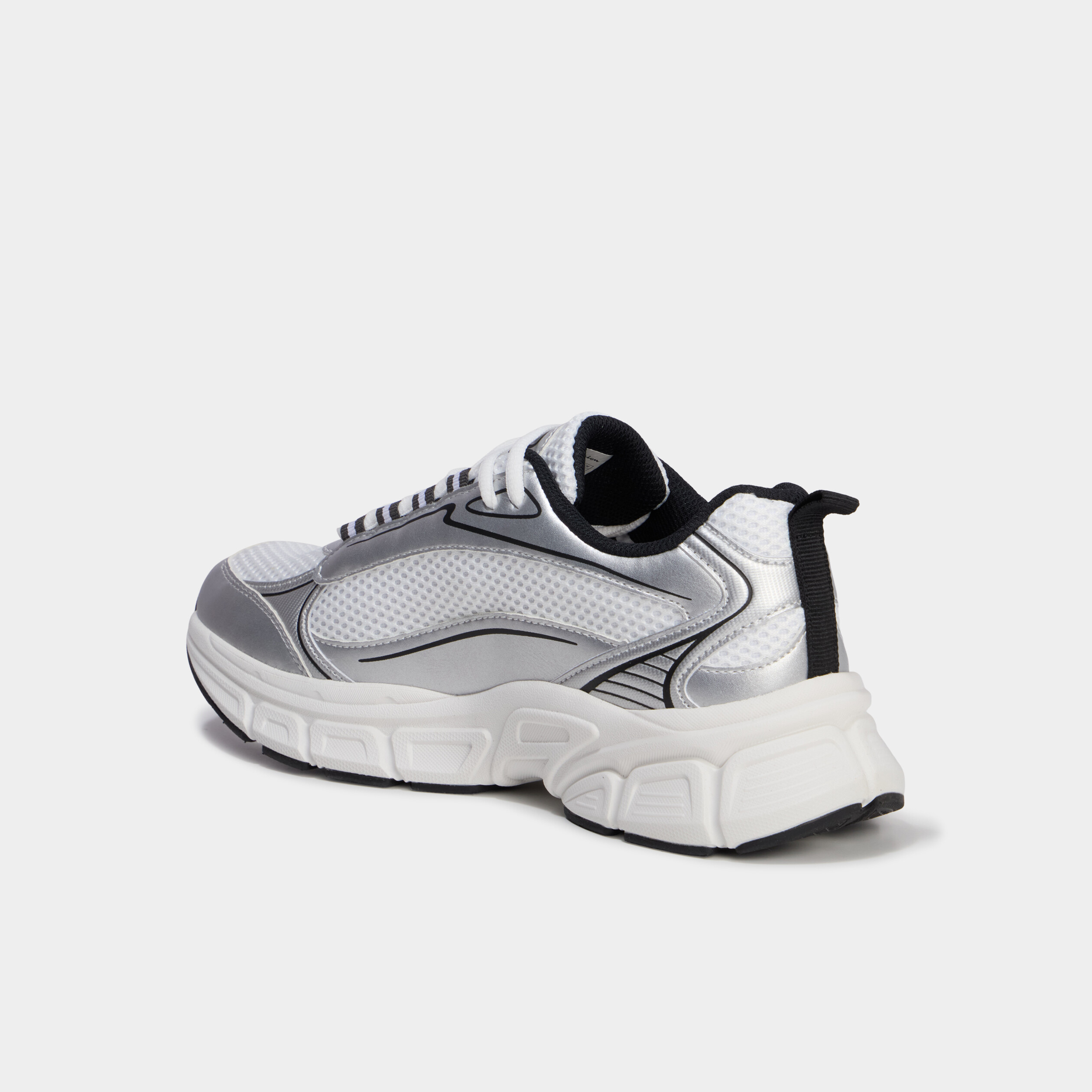 Baskets running &agrave; lacets Champion gris argent femme