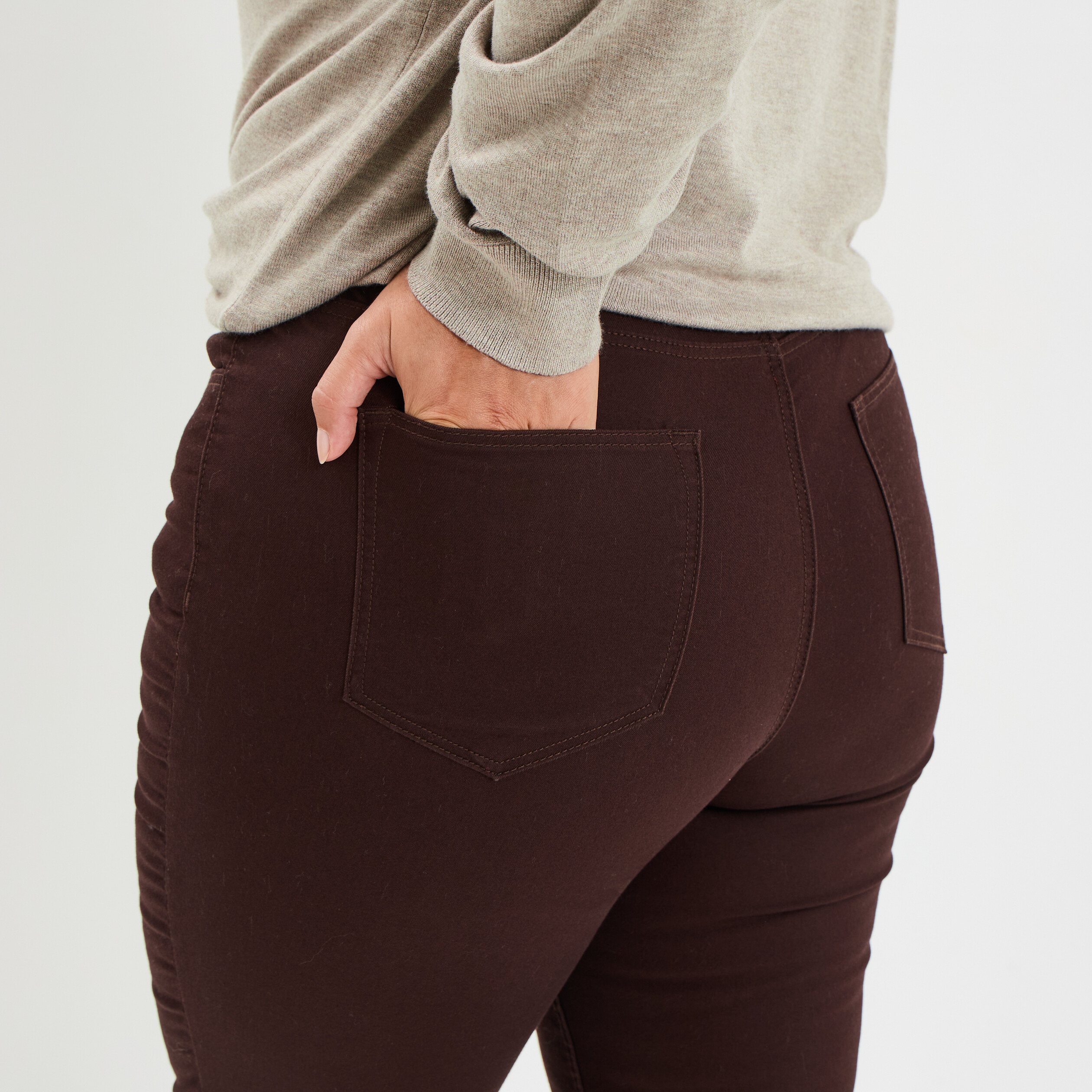 pantalon straight taille haute modavista marron fonce femmegt Pantalon straight taille haute Modavista marron foncé femme grande taille