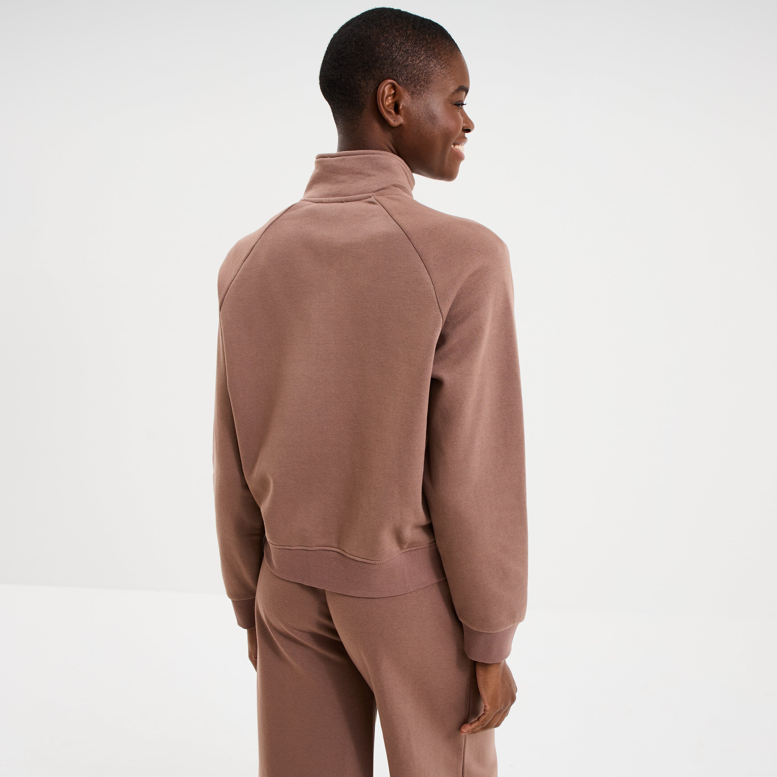 Sweat zipp&eacute; molleton col montant marron cognac femme