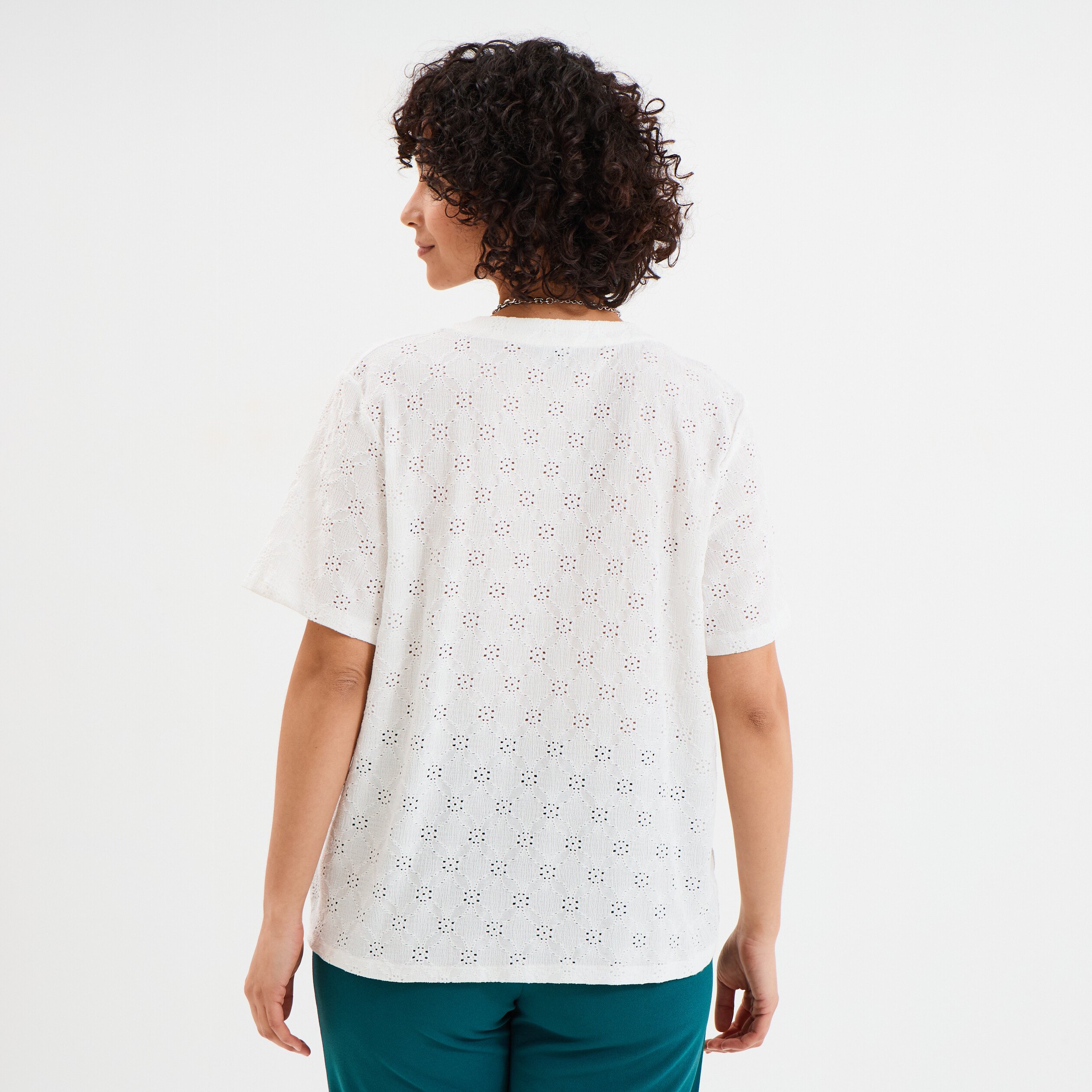 t shirt broderie anglaise col tunisien blanc femme T-shirt broderie anglaise col tunisien blanc femme