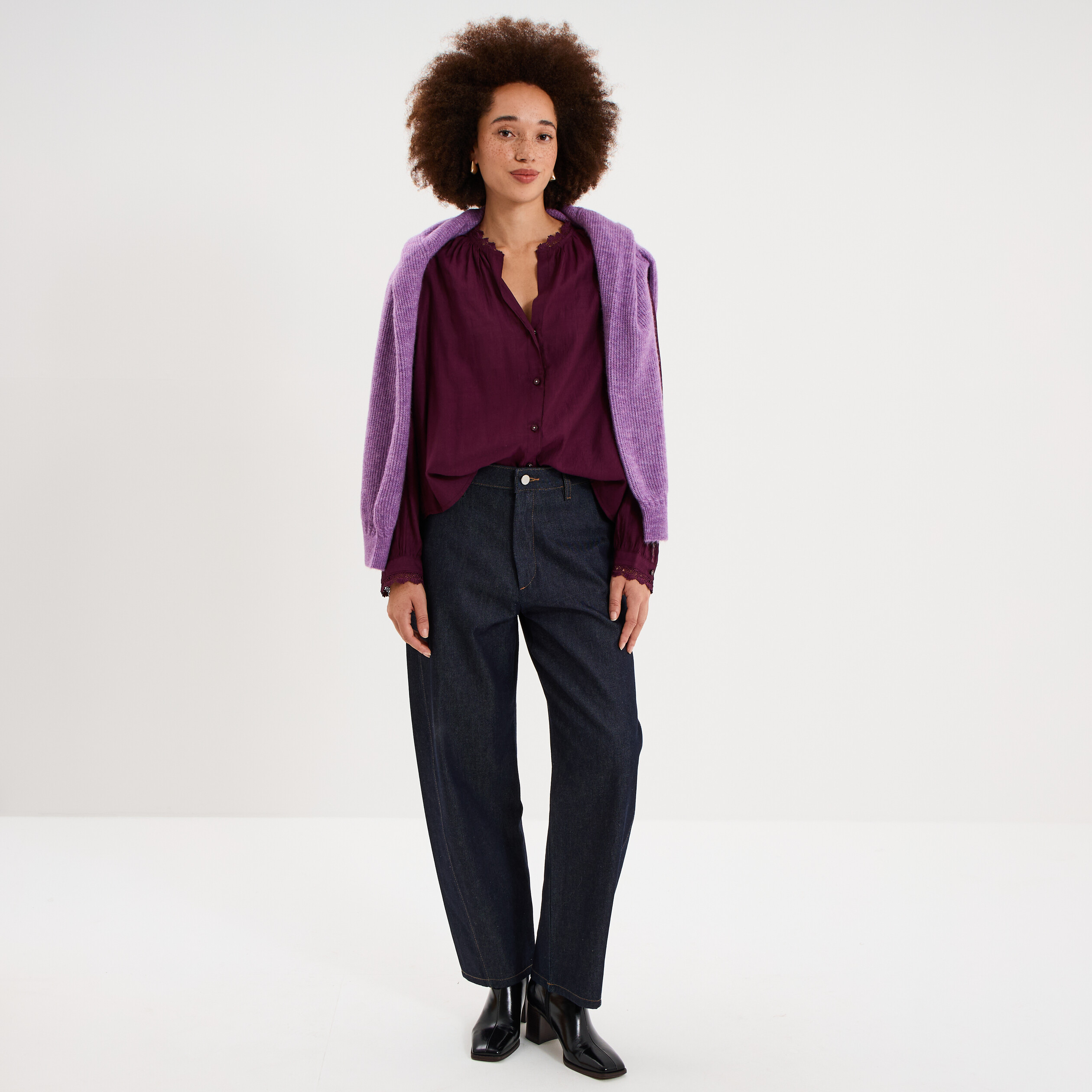 Blouse manches longues col dentelle violet fonc&eacute; femme