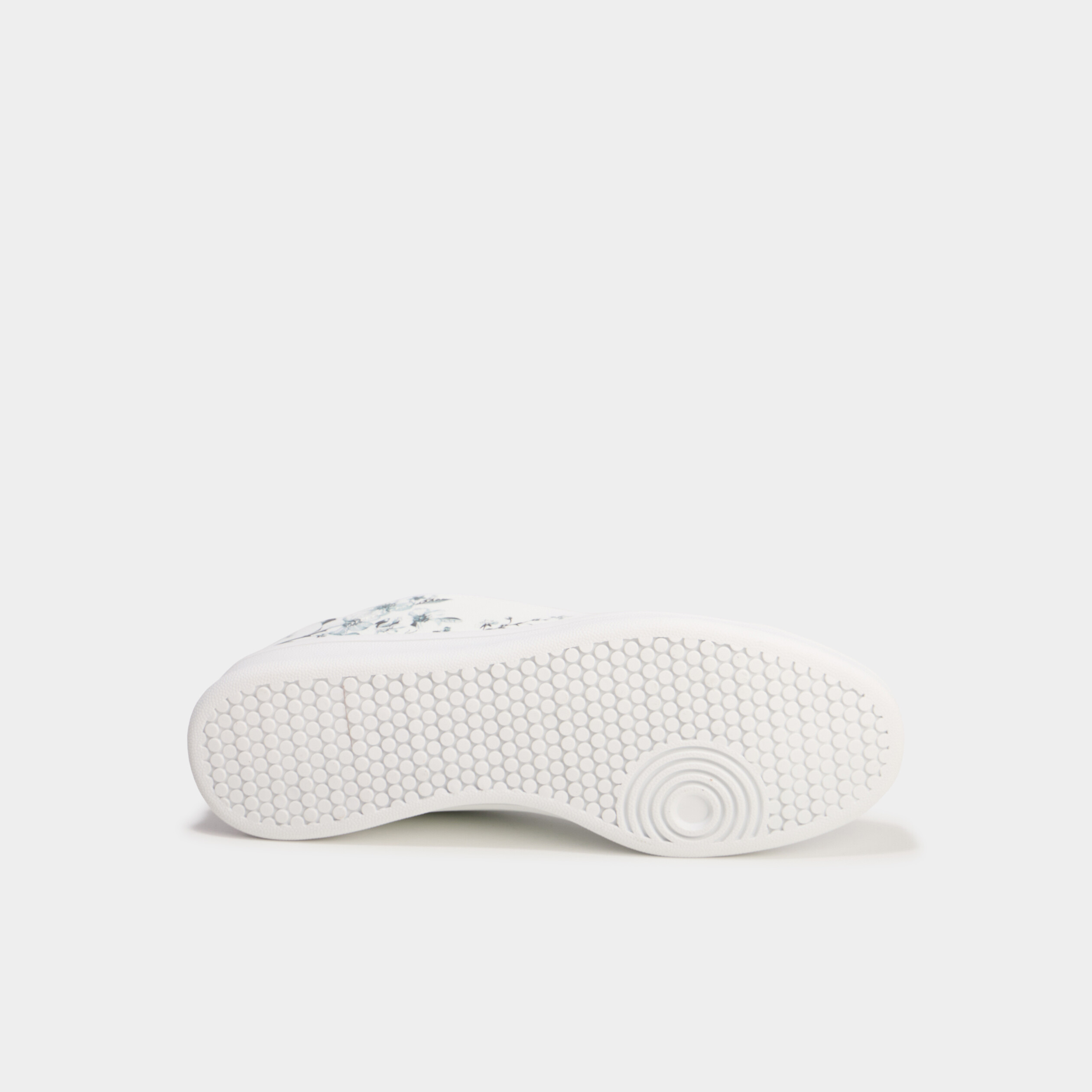 tennis basses a lacets creeks gris argent femme Tennis basses à lacets Creeks gris argent femme