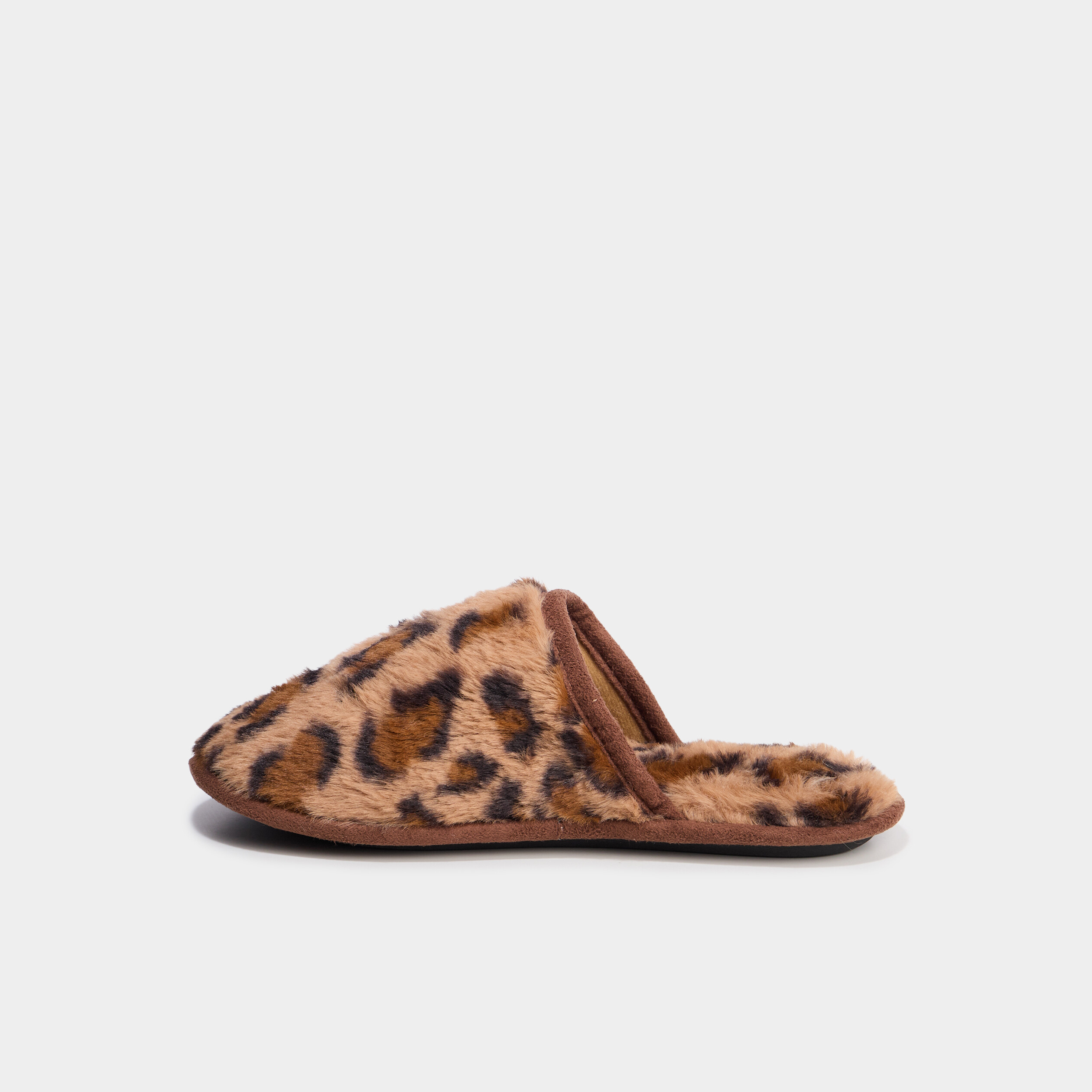Chaussons mules fausse fourrure noir femme