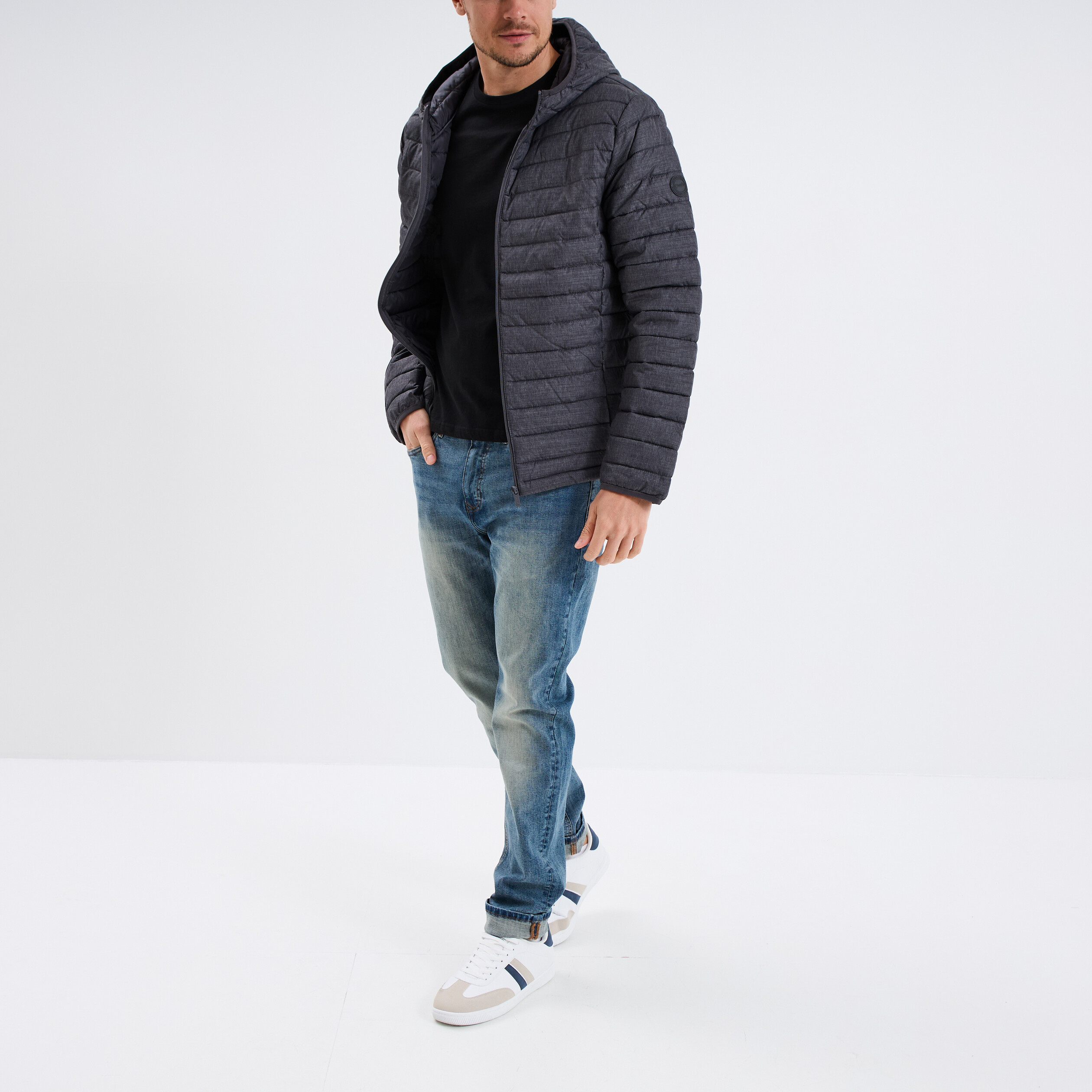 doudoune legere deperlante a capuche gris fonce homme Doudoune légère déperlante à capuche gris foncé homme