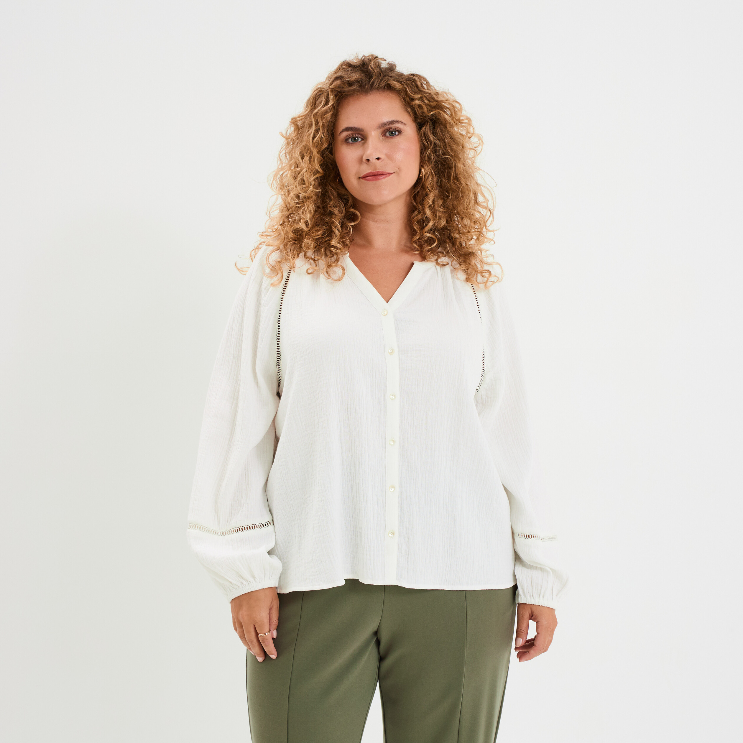 blouse manches longues gaze de coton blanc femmegt Blouse manches longues gaze de coton blanc femme grande taille