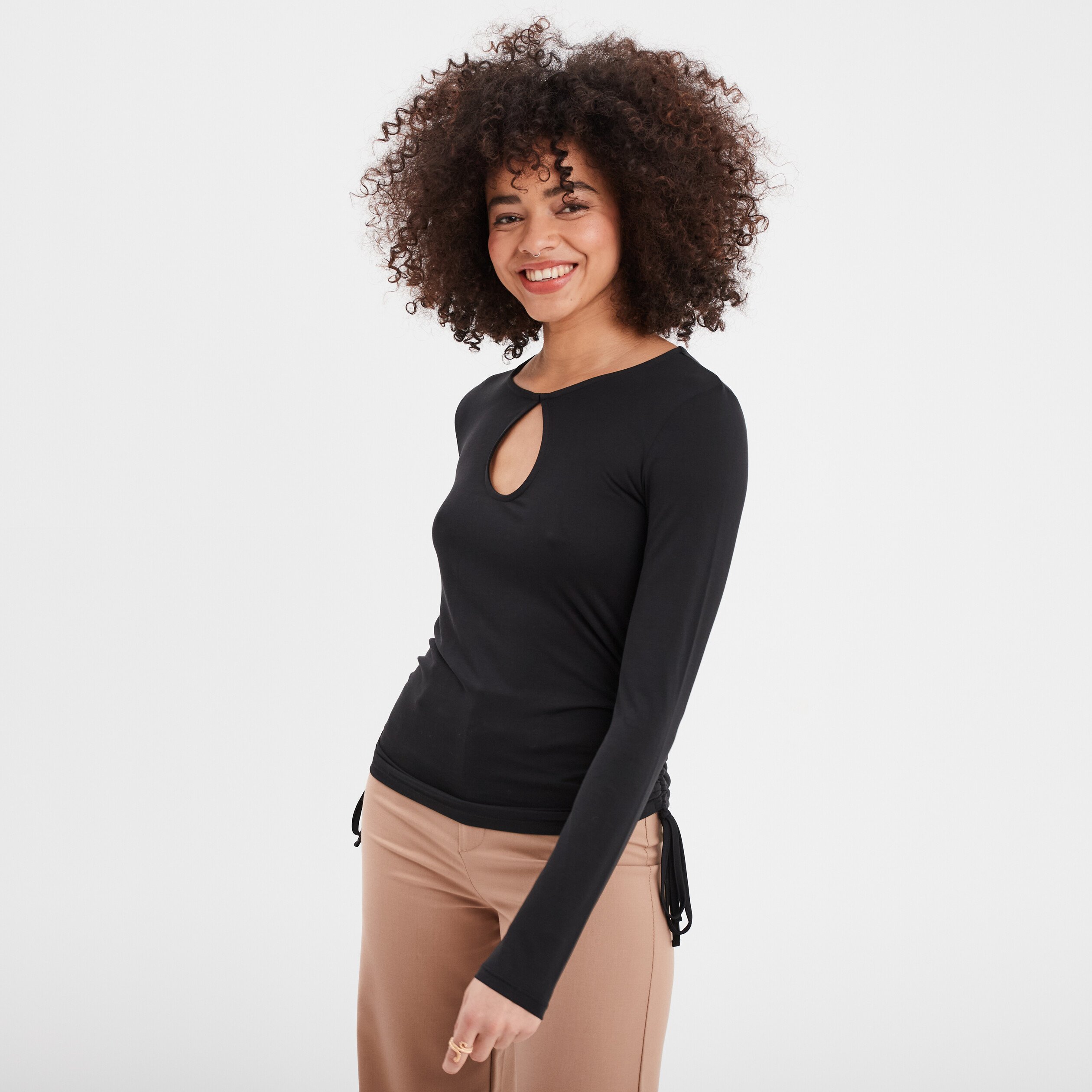 T shirt ouverture et cotes a coulisse noir femme