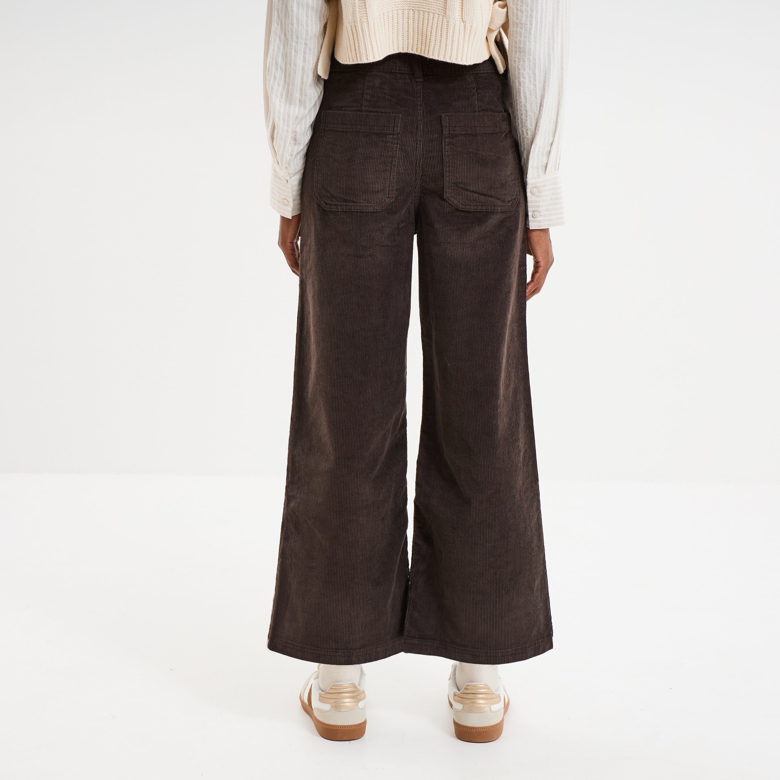 Pantalon effet velours flare 7/8&egrave;me marron fonc&eacute; femme