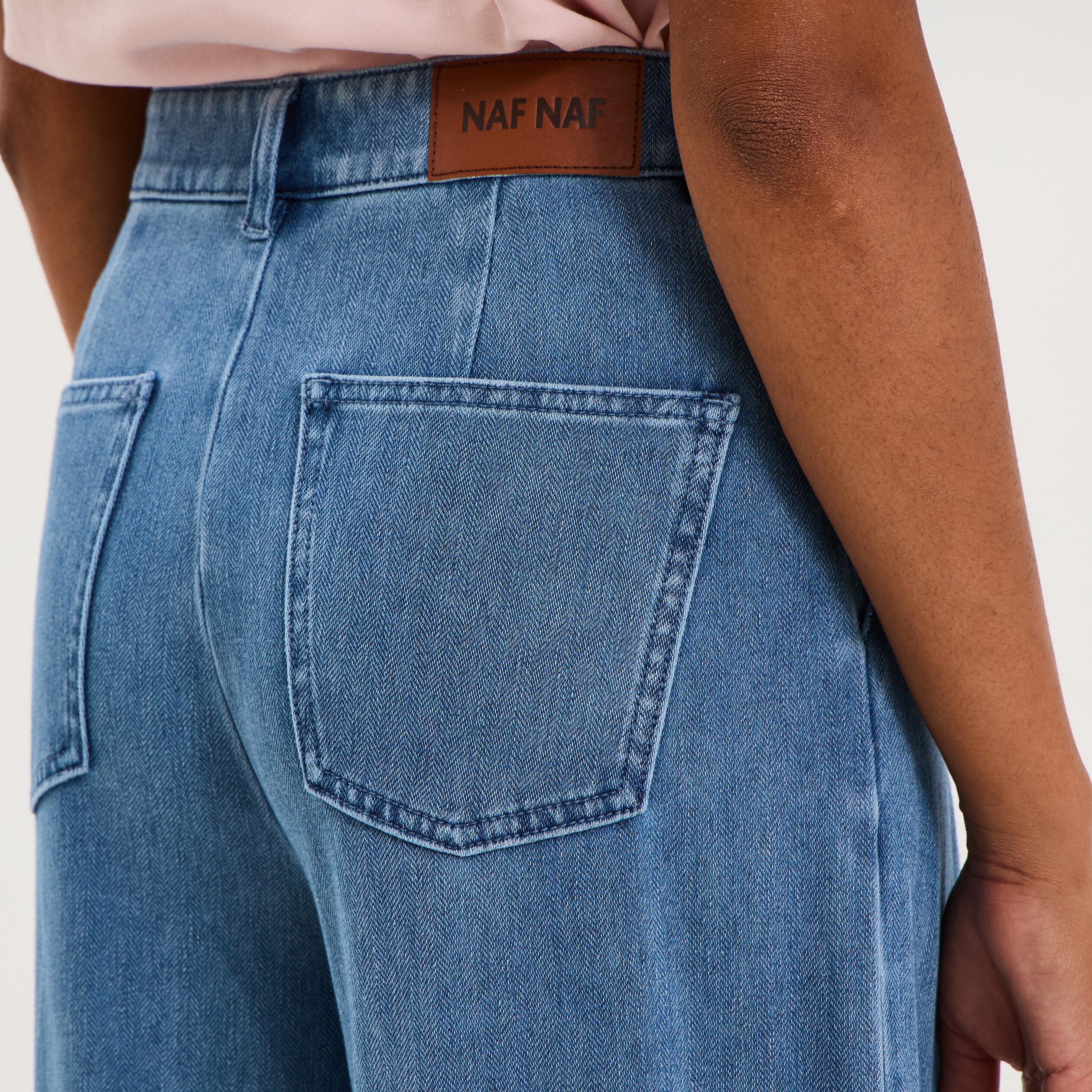 Jean large taille mi-haute &agrave; pinces denim double stone femme