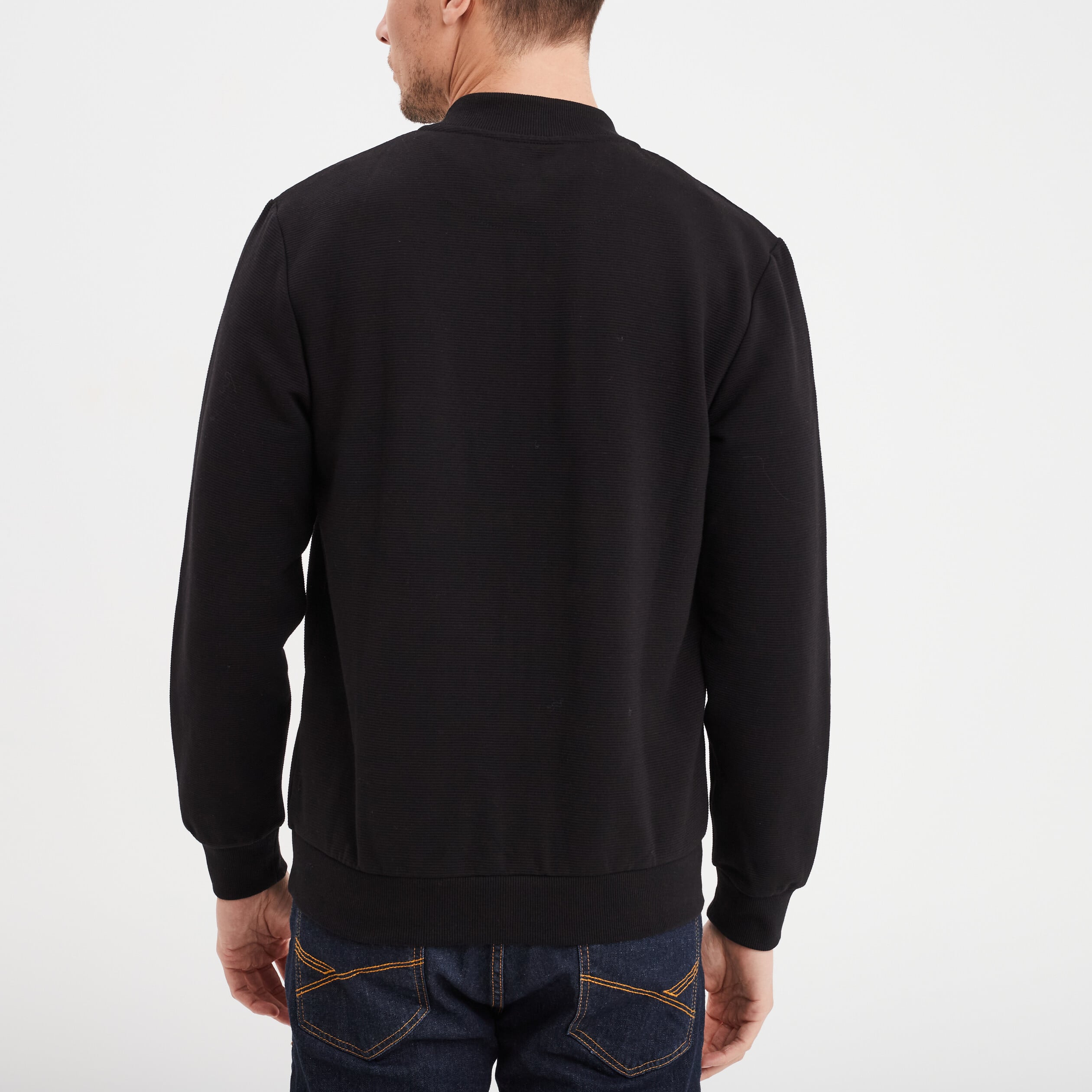 Gilet reli&eacute;f&eacute; manches longues zipp&eacute; noir homme