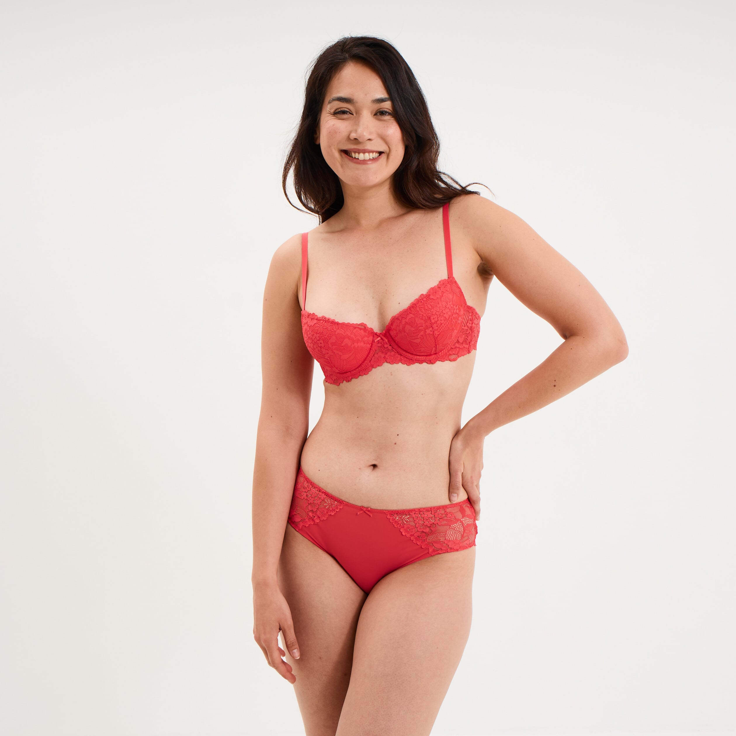 Shorty avec dentelle rouge corail femme