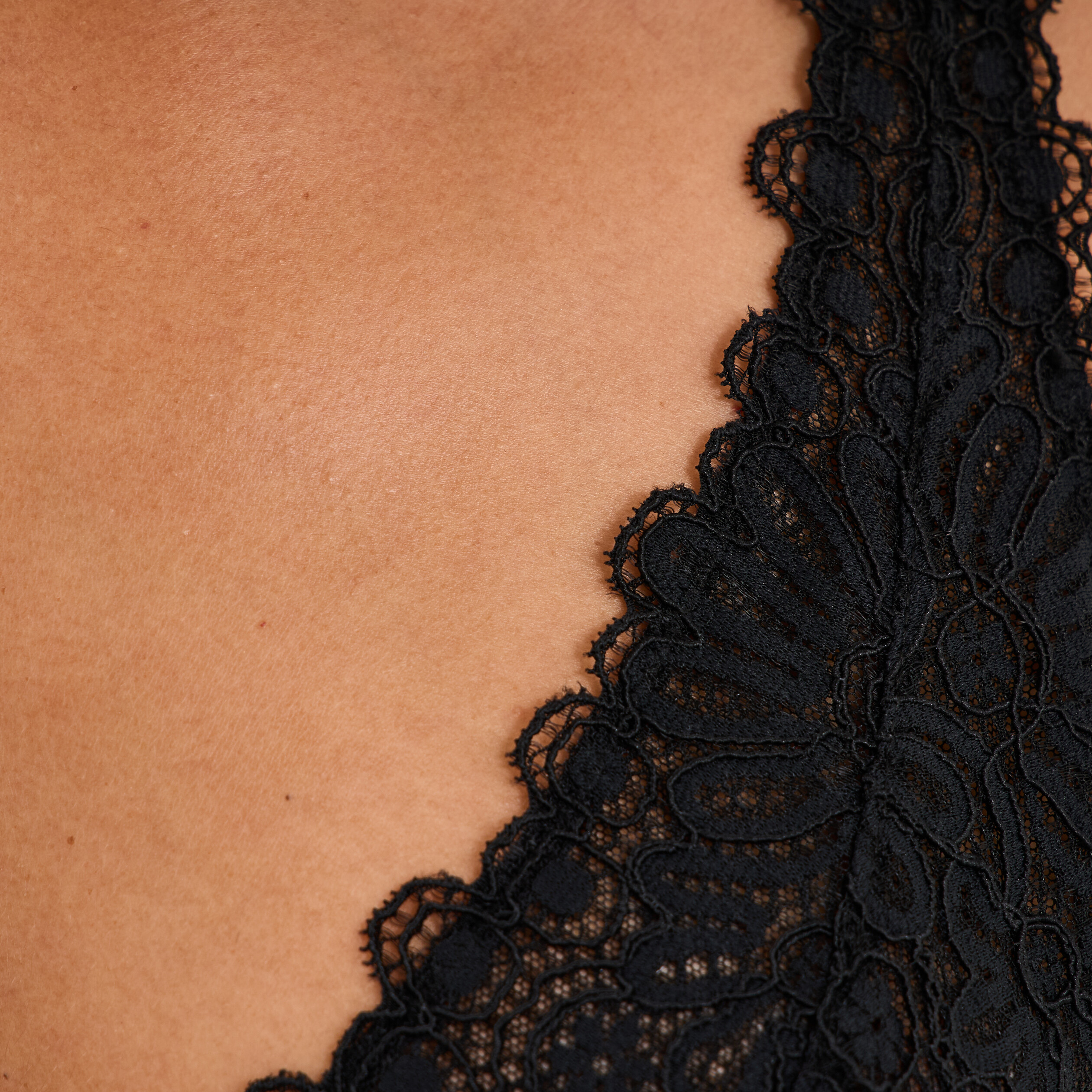 Soutien-gorge foulard dentelle noir femme