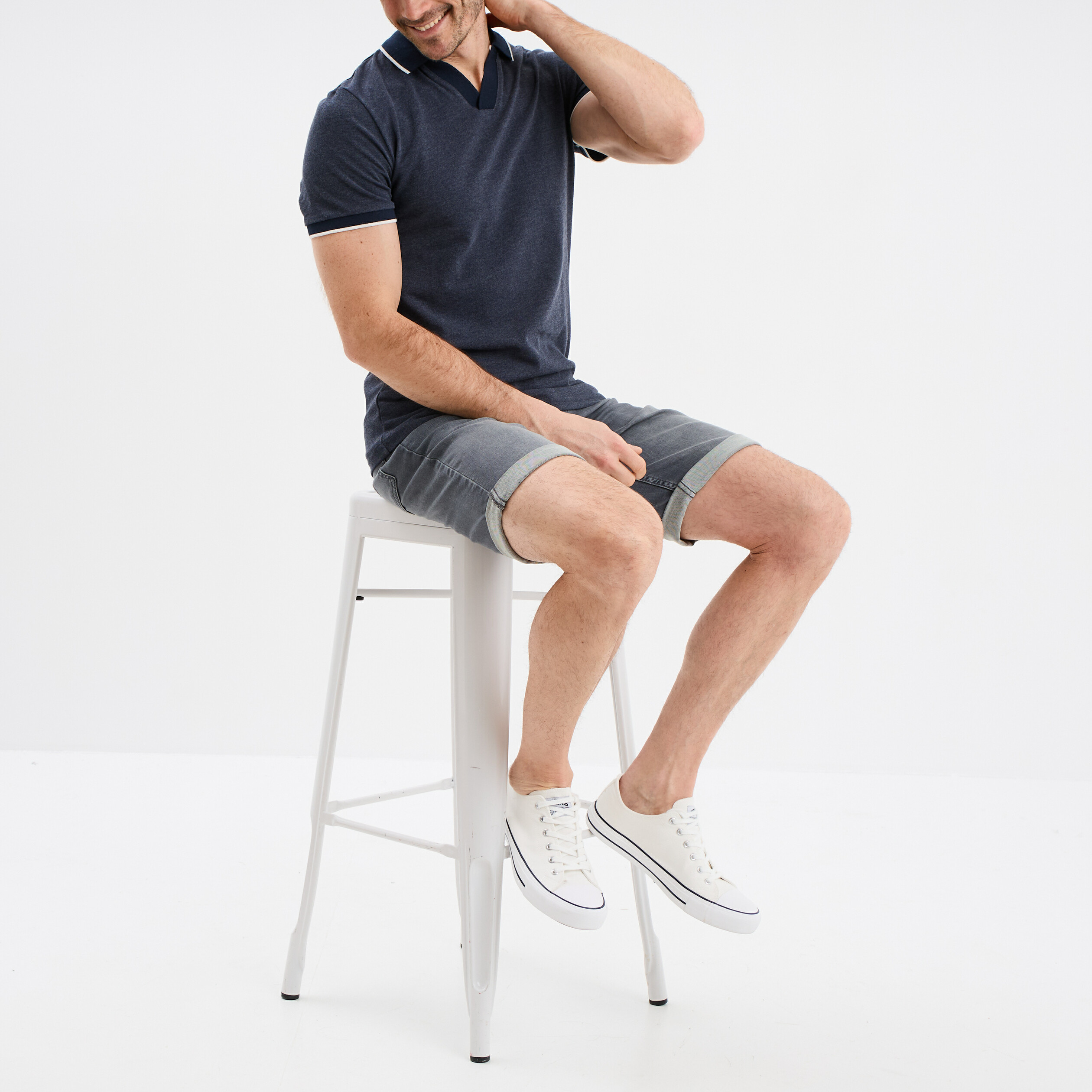 Bermuda droit &agrave; coulisse en jean denim gris homme