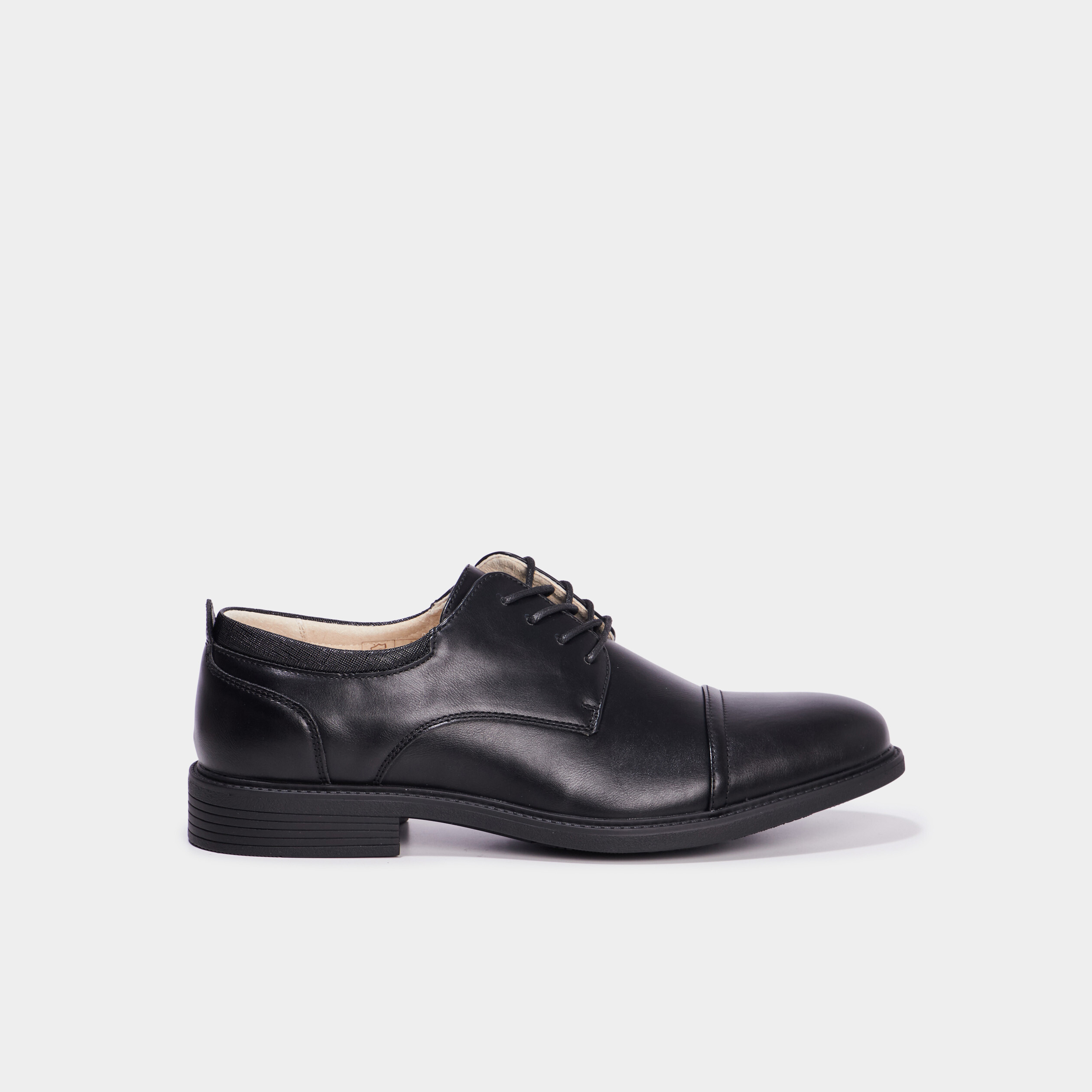 Derbies lac&eacute;es noir homme