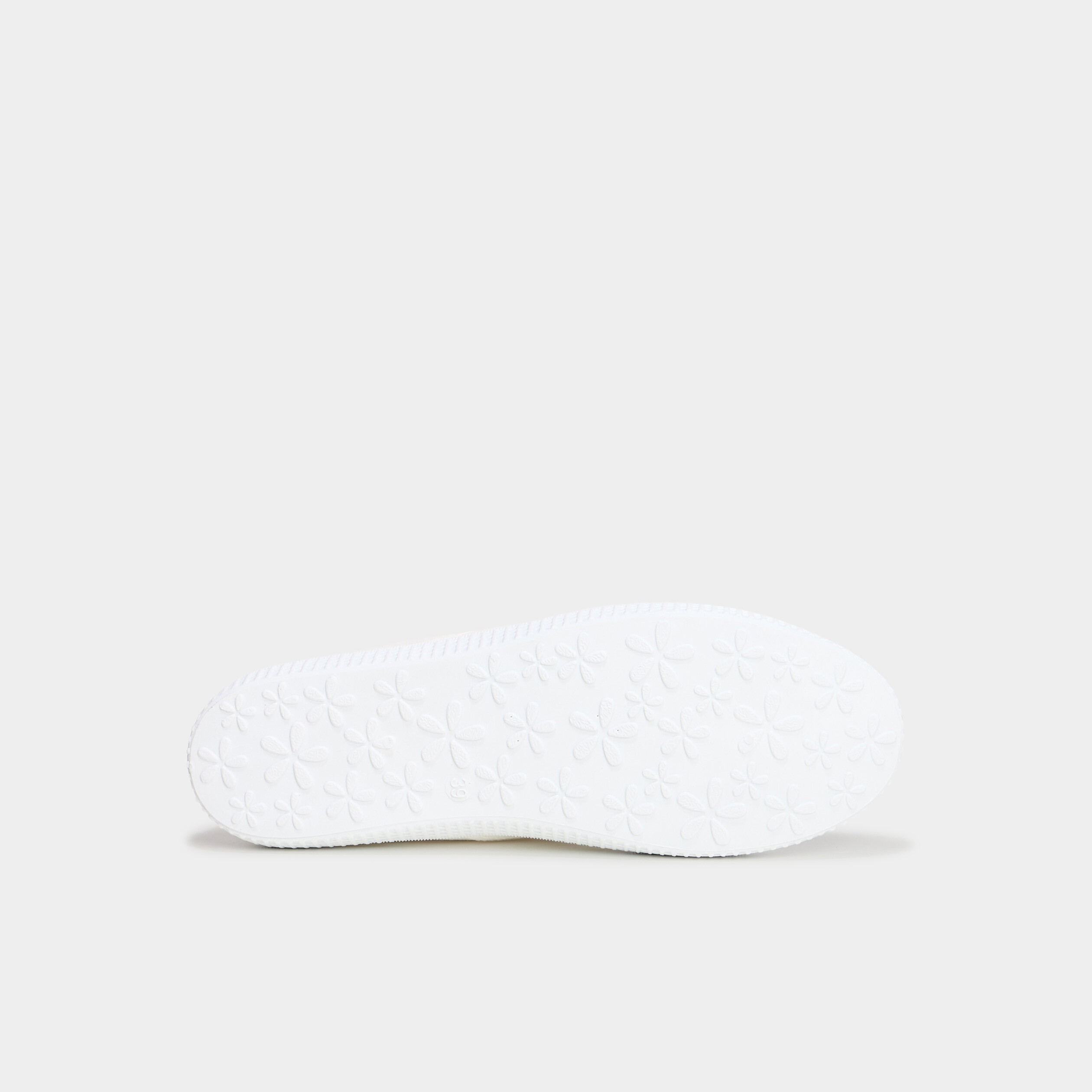 Tennis basses en toile enfilage facile blanc femme