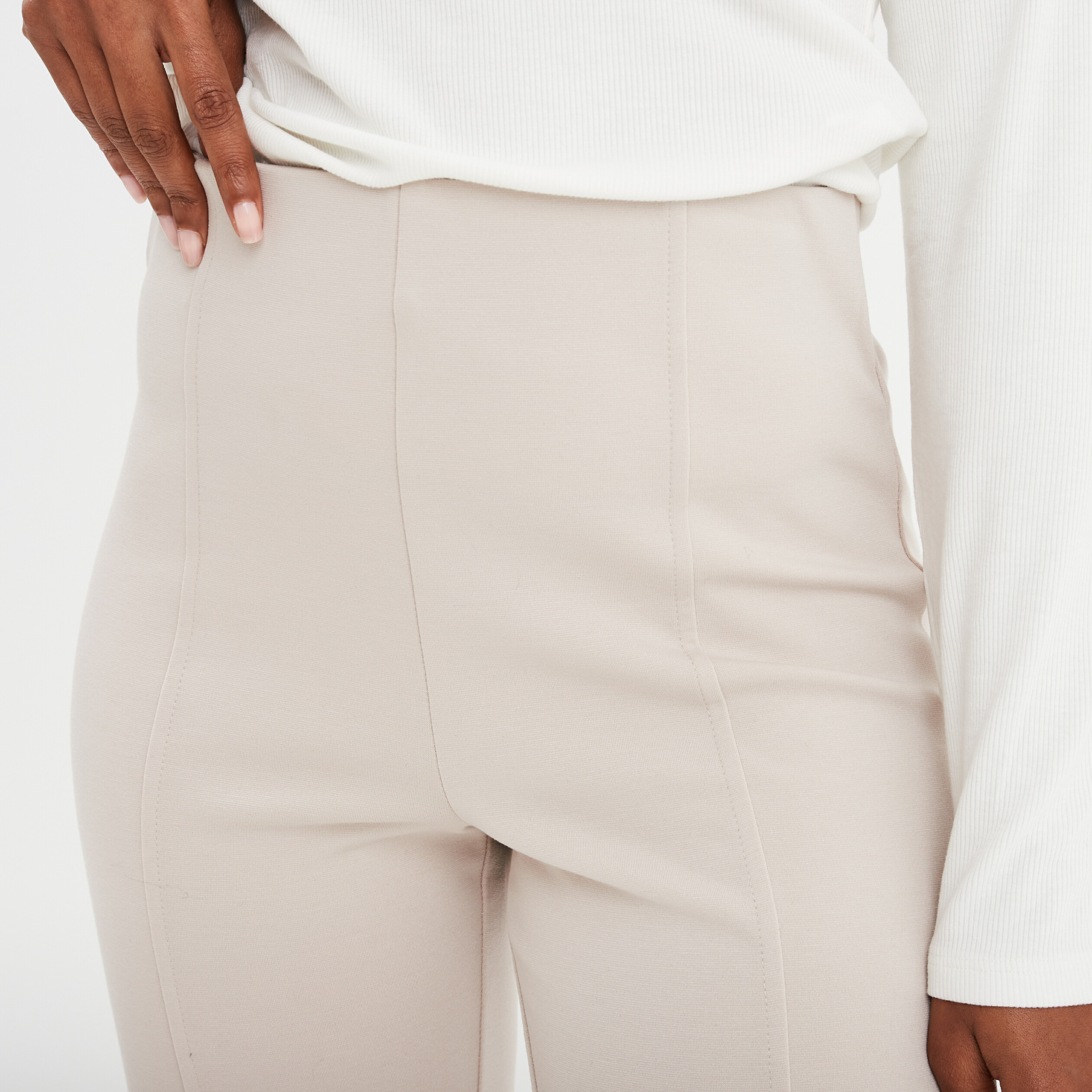 Pantalon jegging taille haute elastiquee beige femme