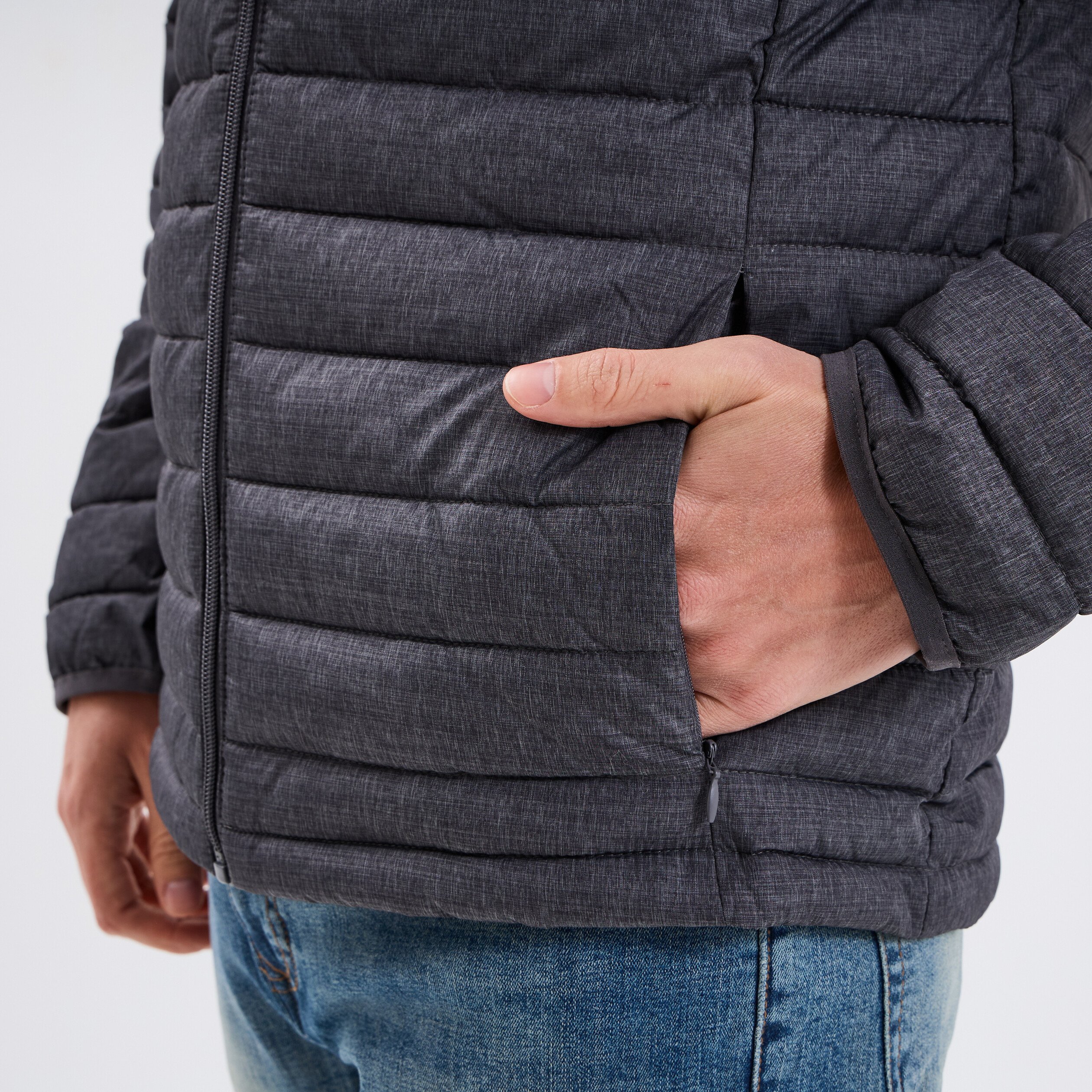 doudoune legere deperlante a capuche gris fonce homme Doudoune légère déperlante à capuche gris foncé homme