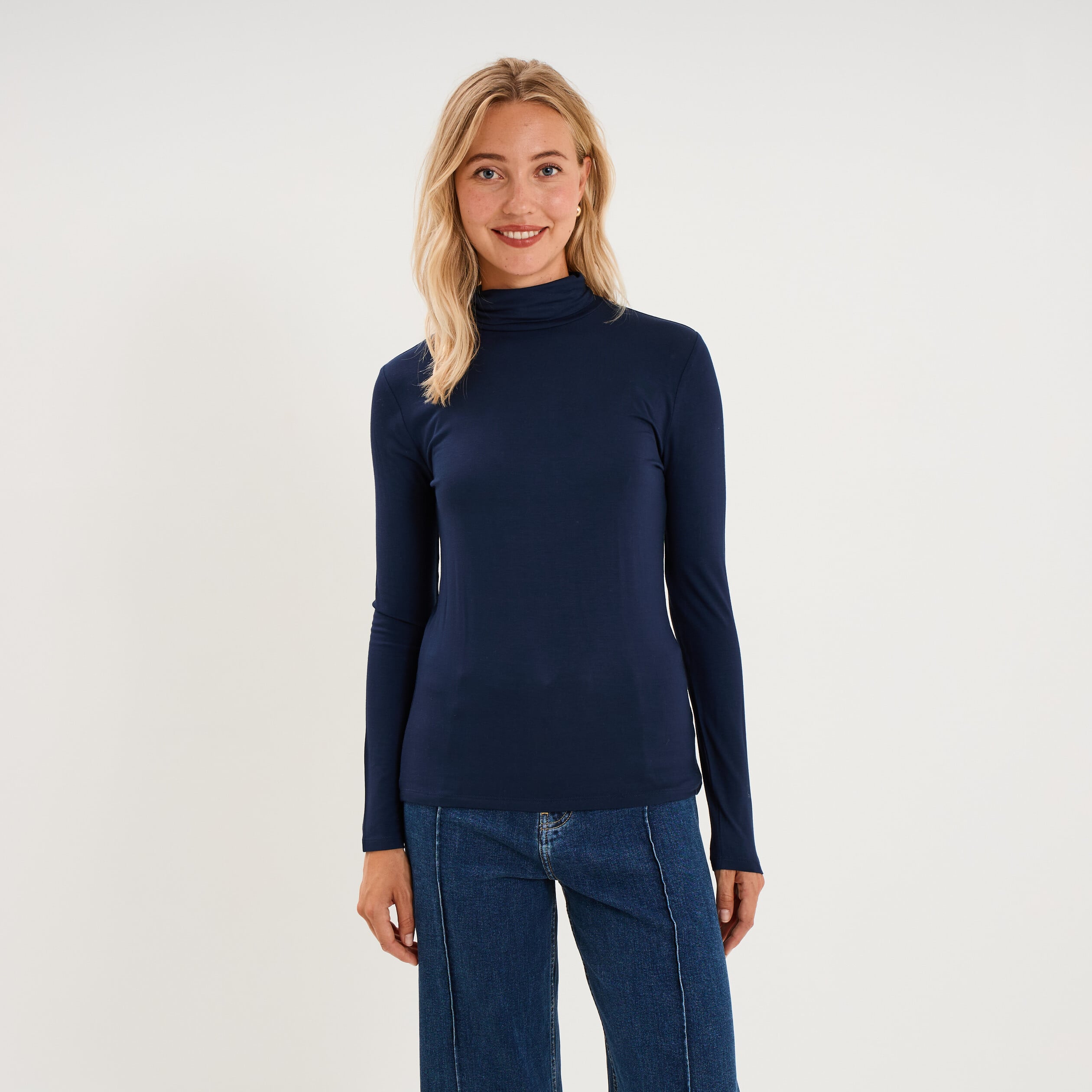 T-shirt manches longues col roul&eacute; bleu marine femme