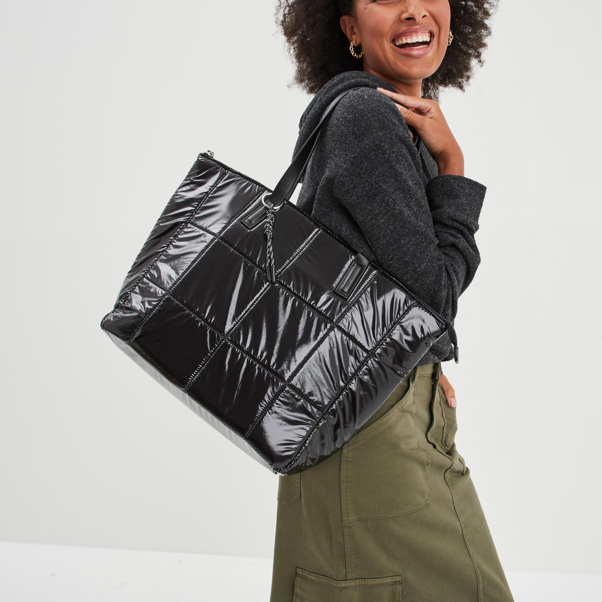 Sac shopping matelassé vinyle noir femme