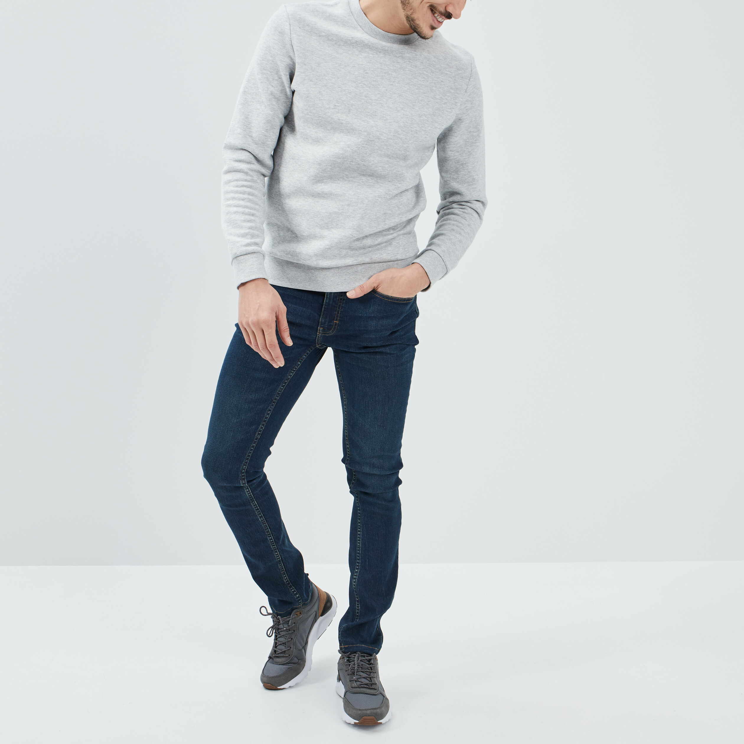sweat avec col rond gris clair homme Sweat avec col rond gris clair homme