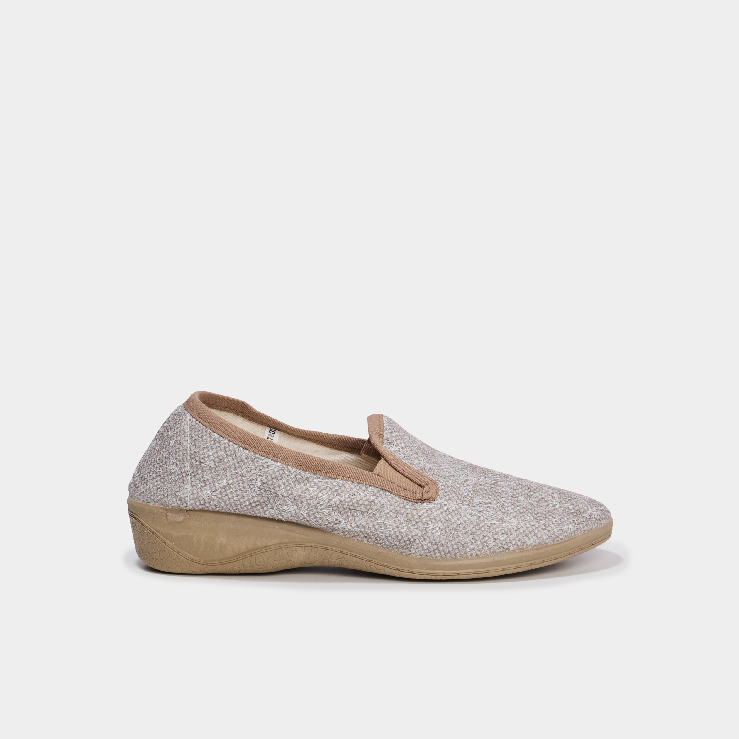 Chaussons compens&eacute;s sable femme