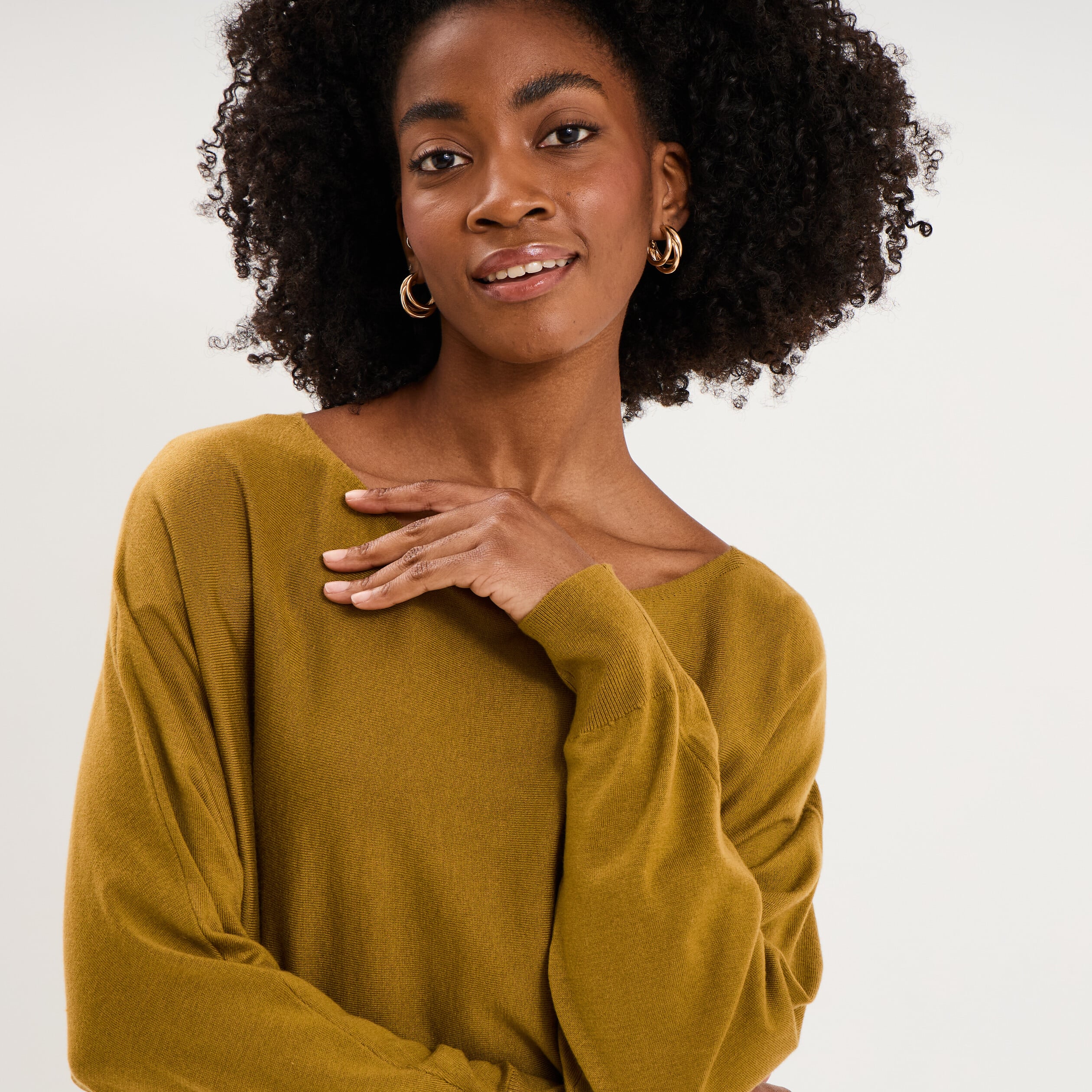 Pull encolure bateau manches longues vert olive femme