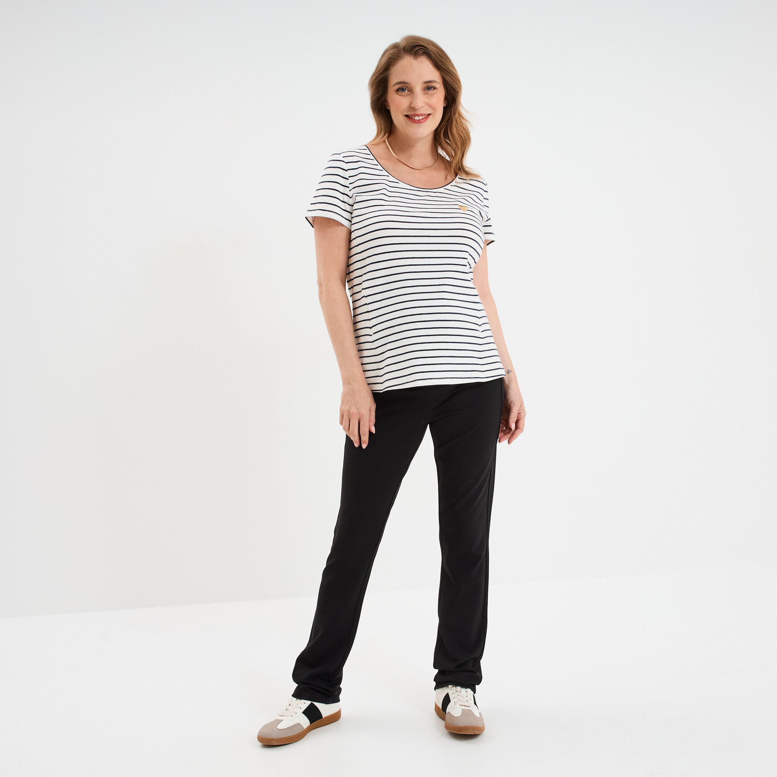 t shirt allaitement manches courtes ecru femmemater T-shirt allaitement manches courtes ecru femme maternité