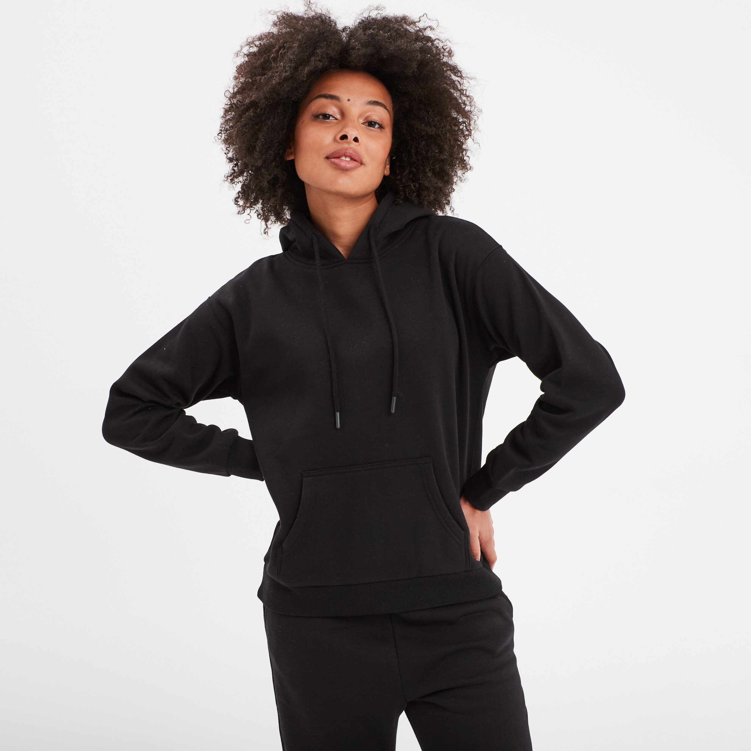 sweat hoodie molleton a capuche noir femme Sweat hoodie molleton à capuche noir femme