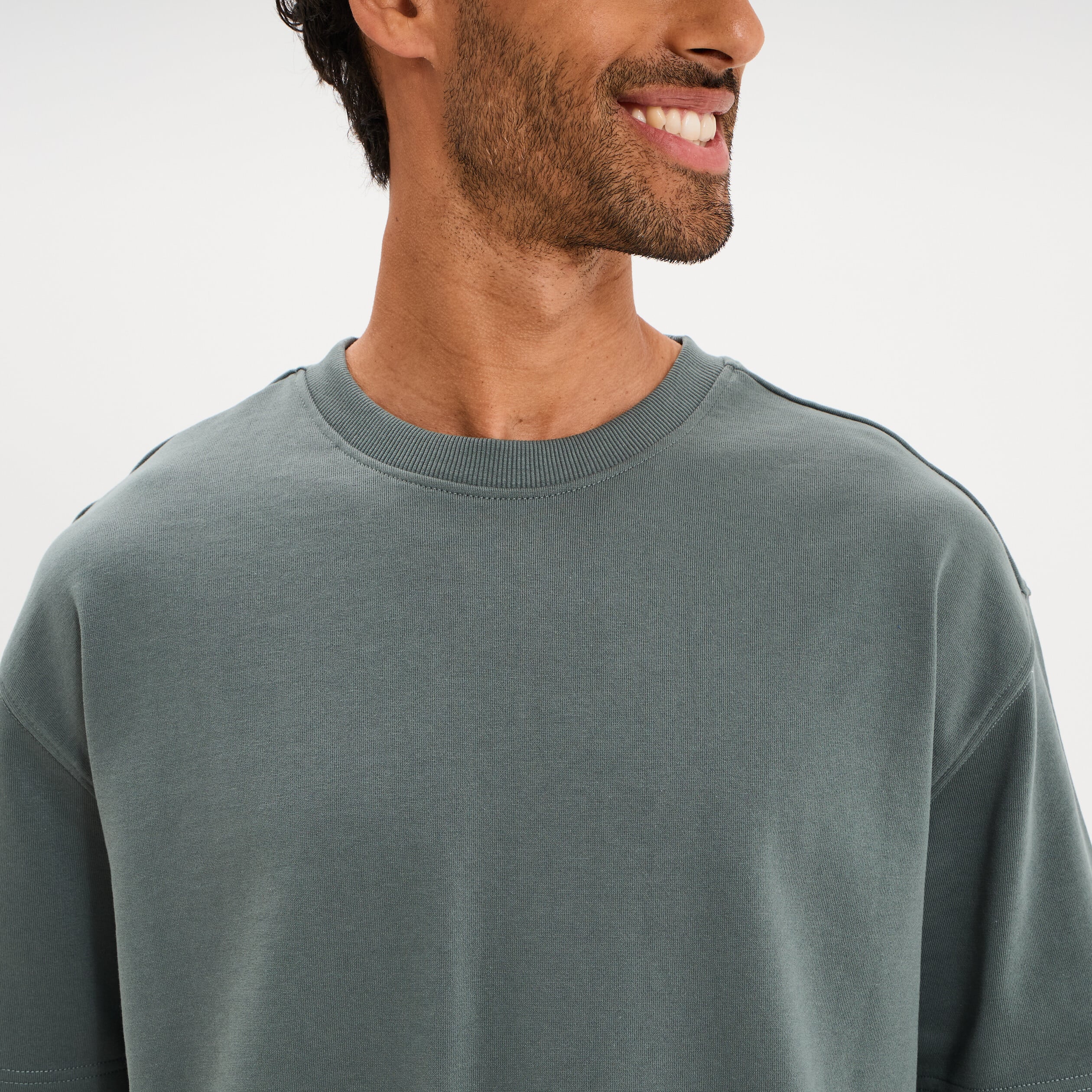 T-shirt col rond droit relax fit vert kaki homme