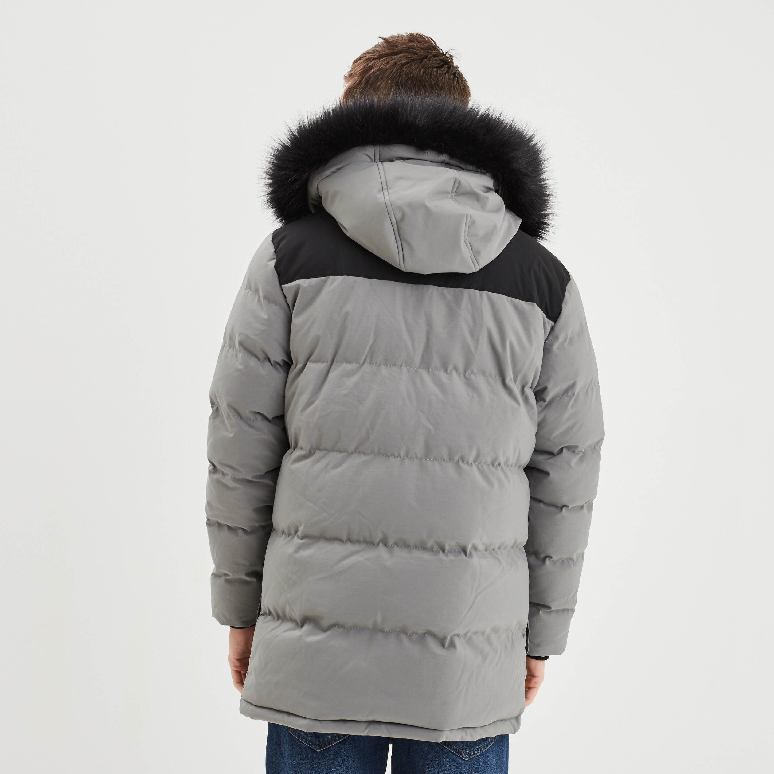 doudoune mi longue a capuche fourrure gris homme Doudoune mi-longue à capuche fourrure gris homme