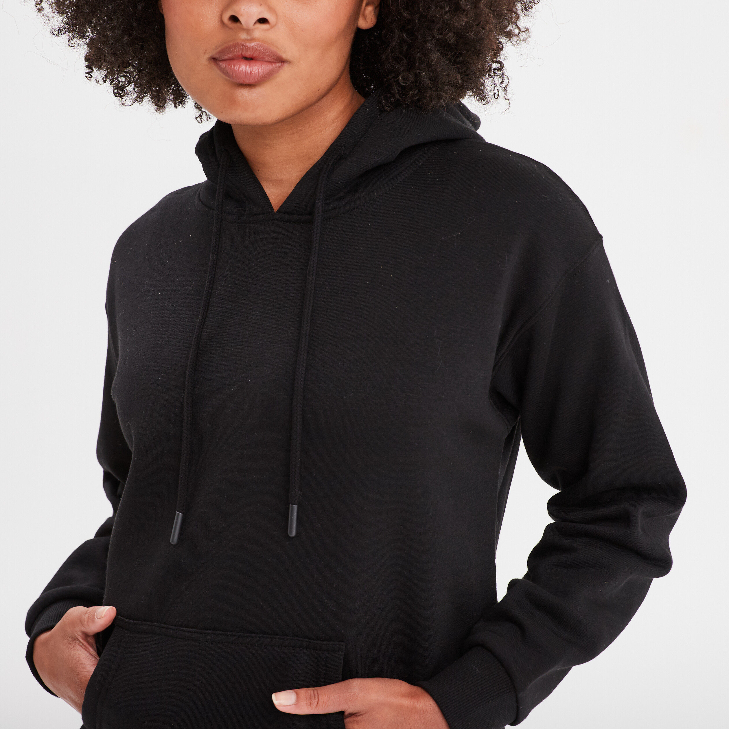 sweat hoodie molleton a capuche noir femme Sweat hoodie molleton à capuche noir femme