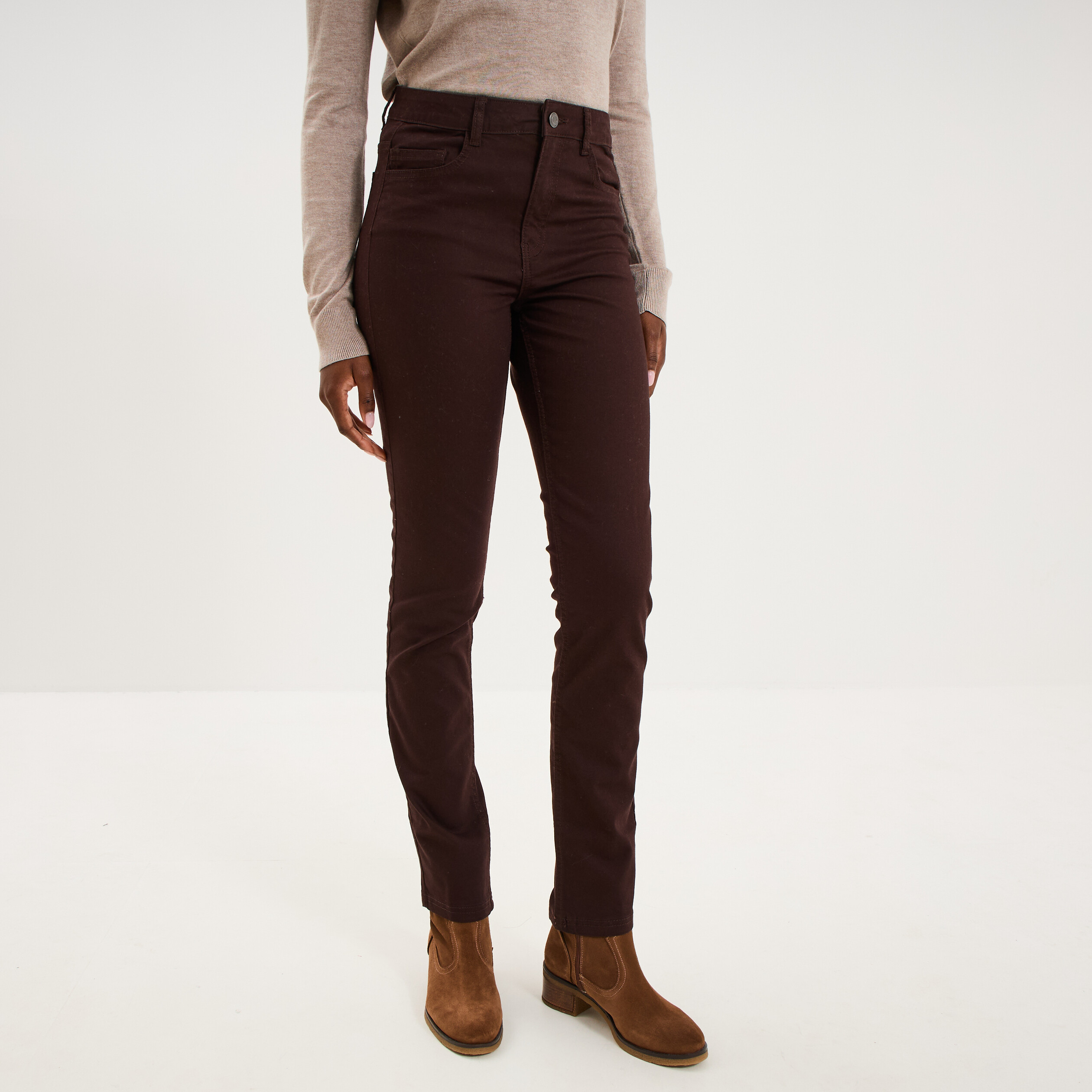 Pantalon slim stretch marron fonc&eacute; femme