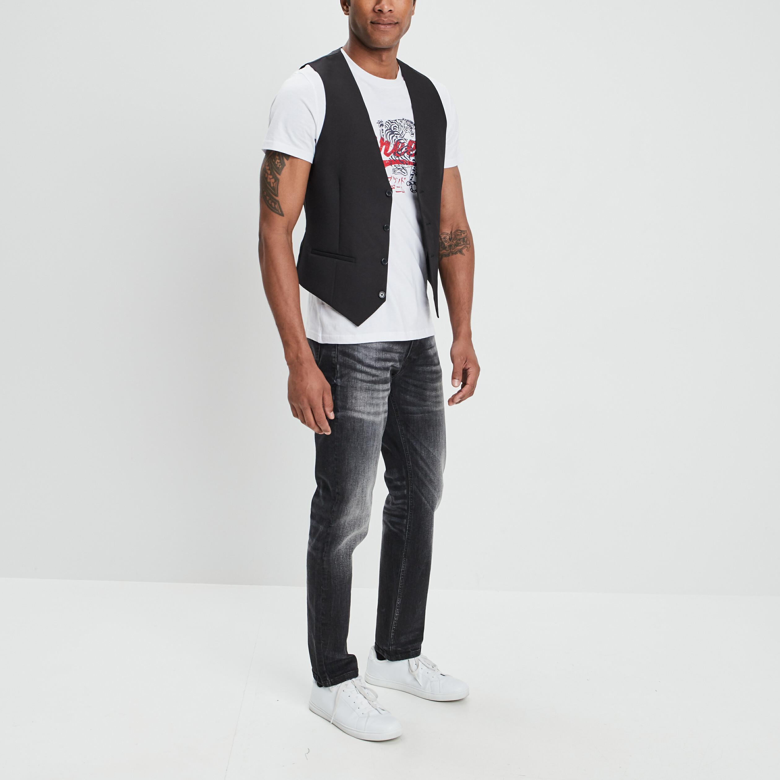 gilet de costume sans manches noir homme Gilet de costume sans manches noir homme